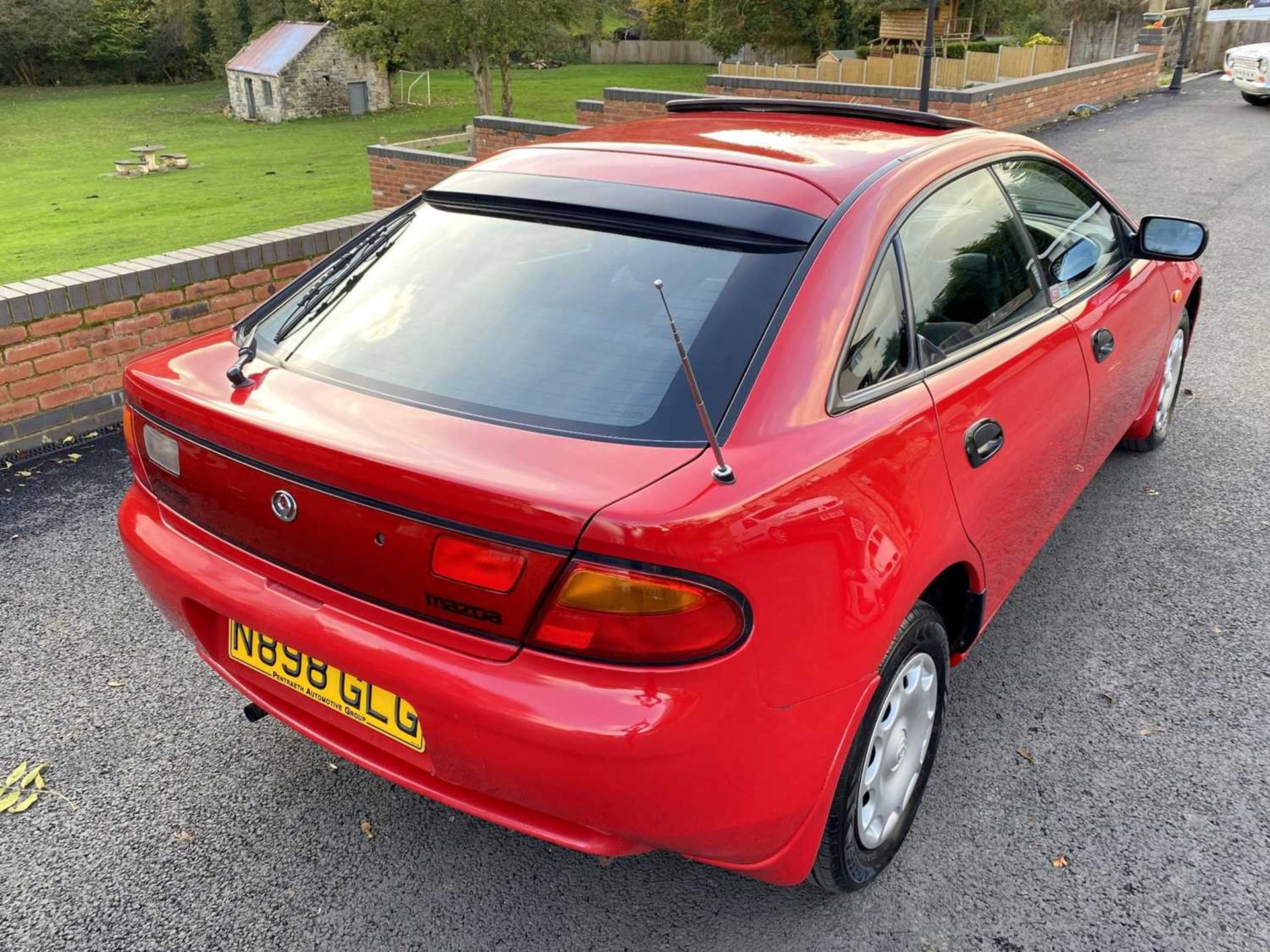 1996 Mazda 323F *** NO RESERVE *** - Image 18 of 76