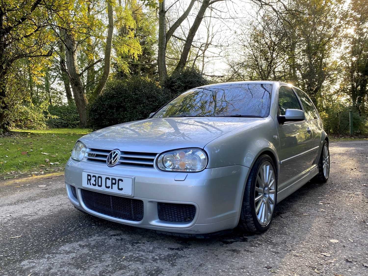 2003 Volkswagen Golf R32 - Image 2 of 79