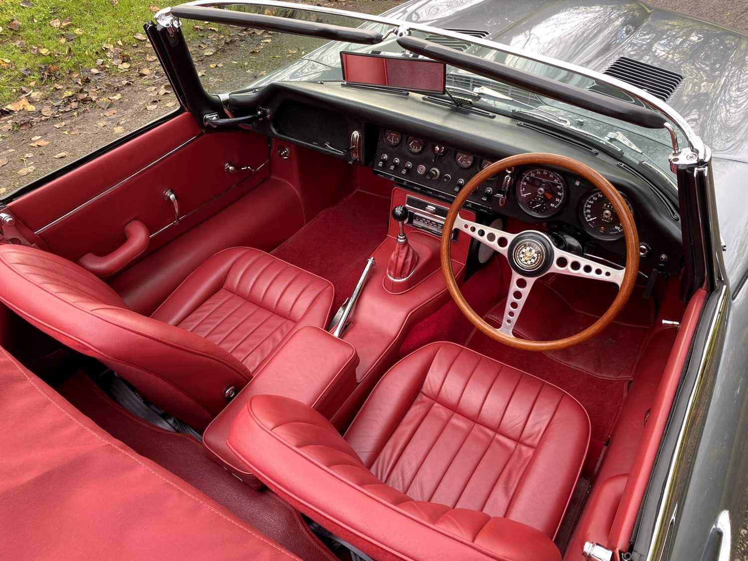 1967 Jaguar E-Type 4.2 Roadster The subject of a comprehensive restoration and just 424 miles since - Image 53 of 100