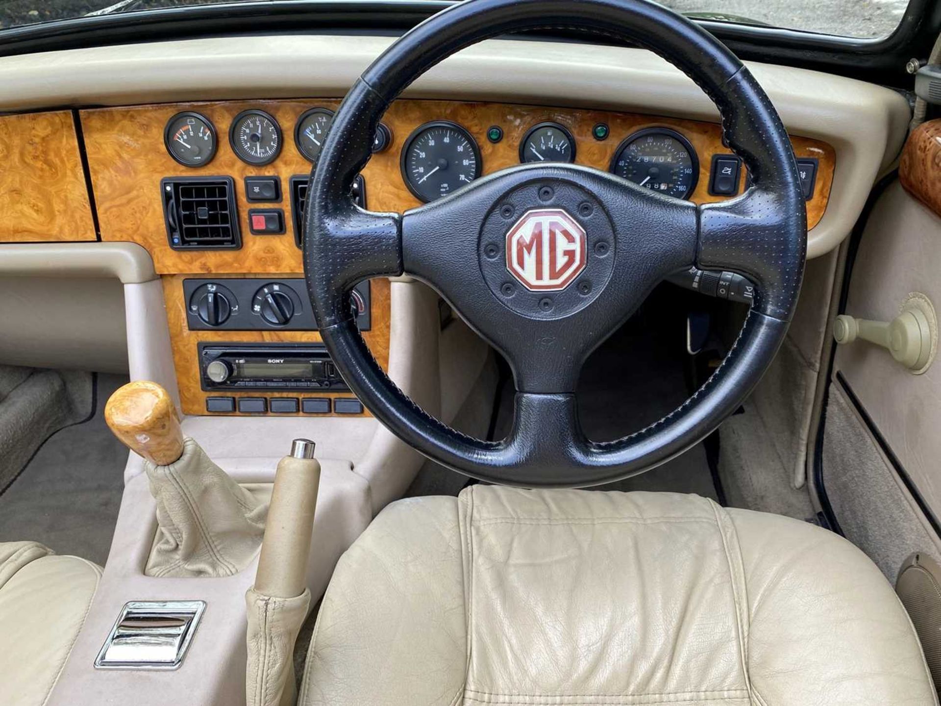 1995 MG RV8 - Image 61 of 100