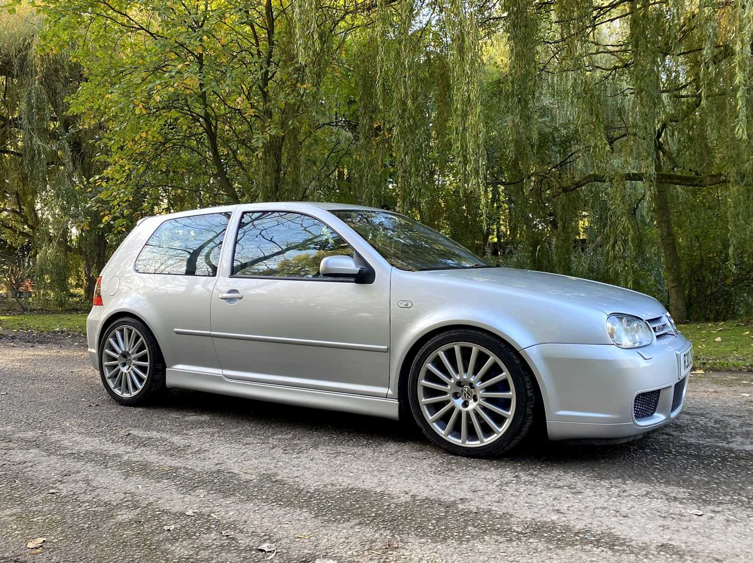 2003 Volkswagen Golf R32 - Image 5 of 79