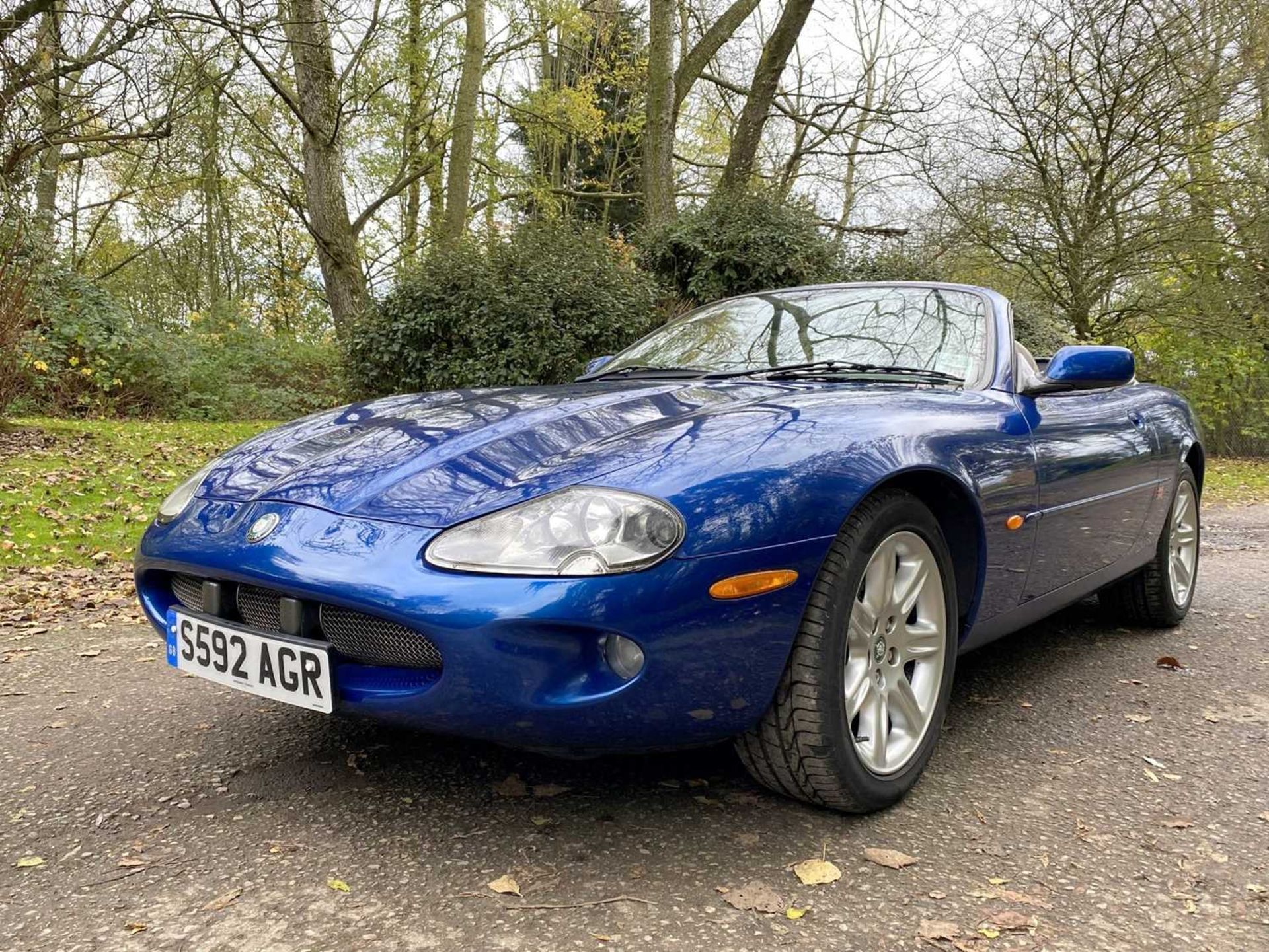 1998 Jaguar XK8 Convertible *** NO RESERVE *** - Image 2 of 100