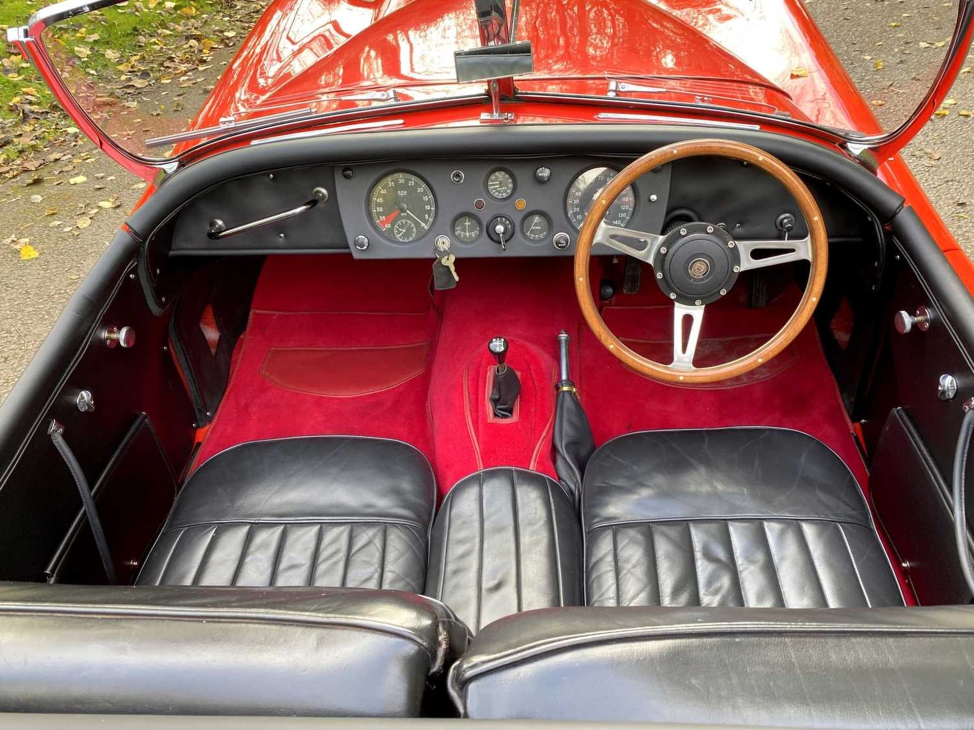 1956 Jaguar XK140 SE Roadster A matching-numbers, restored 'Special Equipment' roadster. - Image 34 of 98