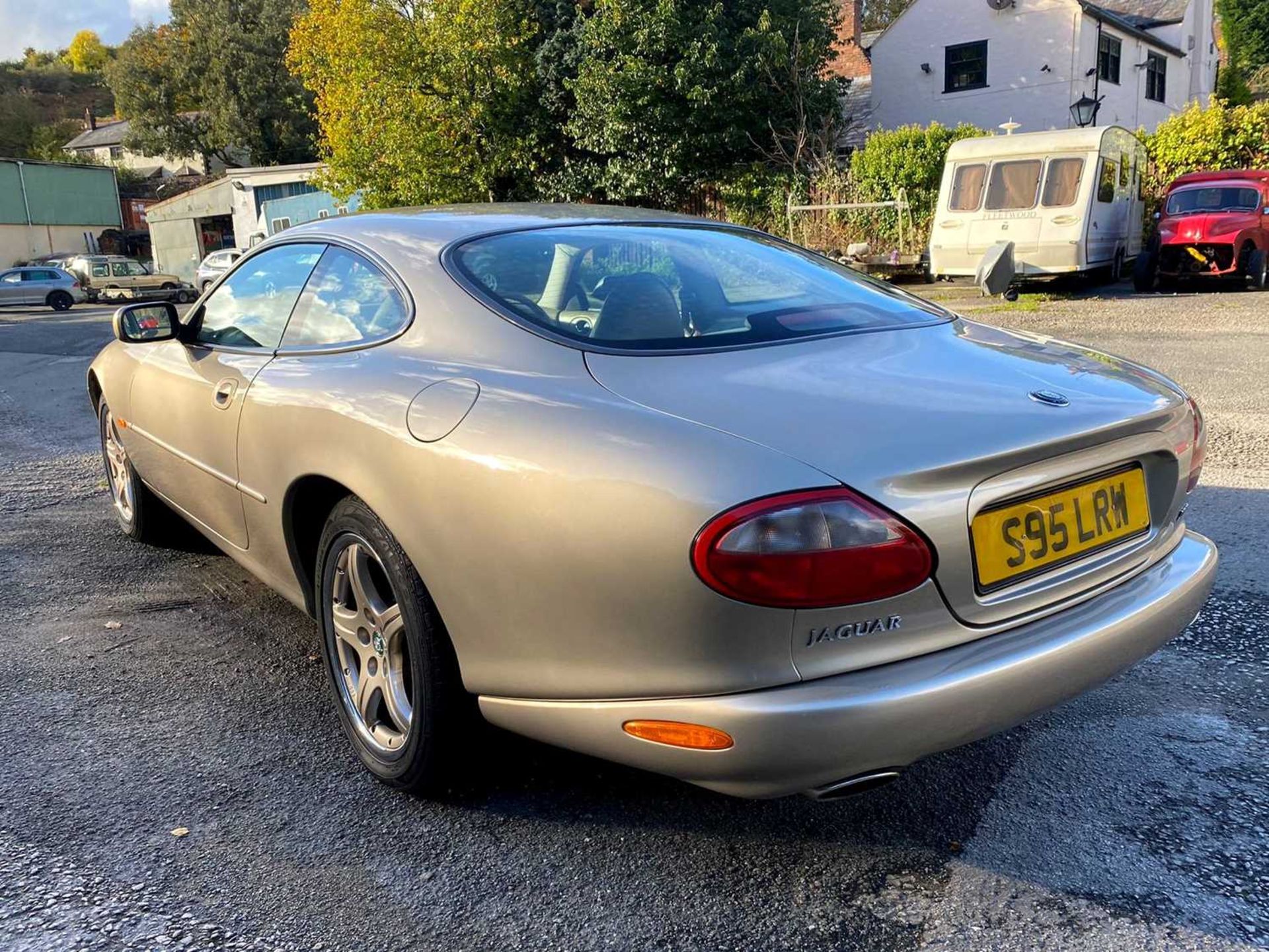 1998 Jaguar XK8 Coupe - Image 9 of 19