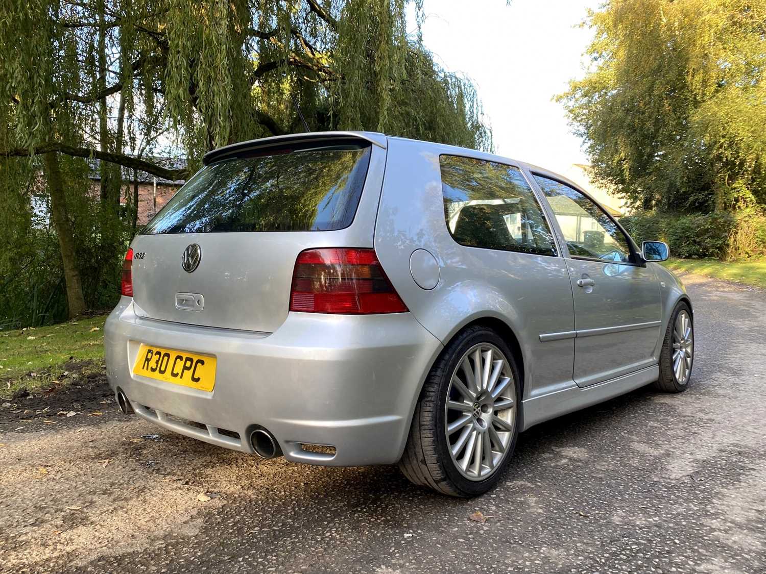 2003 Volkswagen Golf R32 - Image 24 of 79