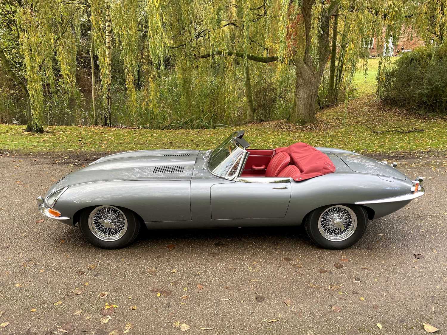 1967 Jaguar E-Type 4.2 Roadster The subject of a comprehensive restoration and just 424 miles since - Image 24 of 100