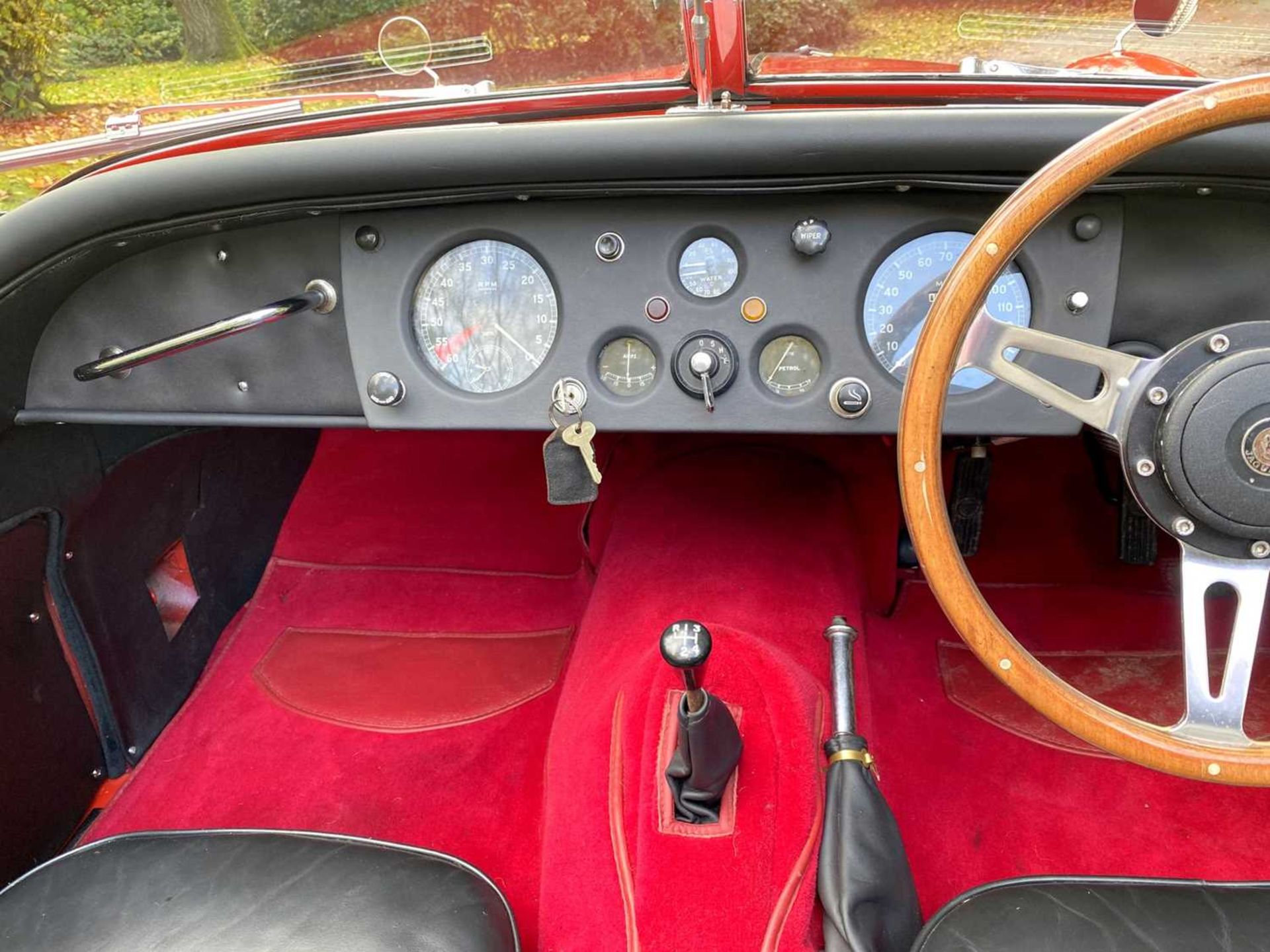 1956 Jaguar XK140 SE Roadster A matching-numbers, restored 'Special Equipment' roadster. - Image 49 of 98