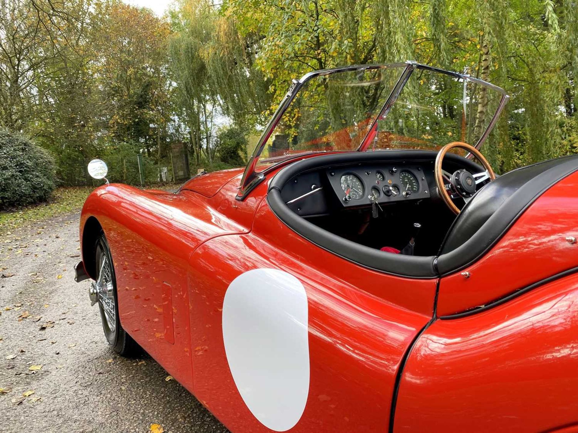 1956 Jaguar XK140 SE Roadster A matching-numbers, restored 'Special Equipment' roadster. - Image 38 of 98