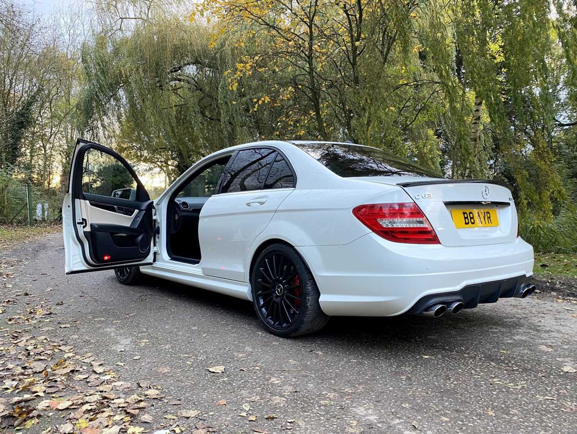 2012 Mercedes-Benz C63 AMG Performance Pack Plus Only 50,000 miles - Image 24 of 100