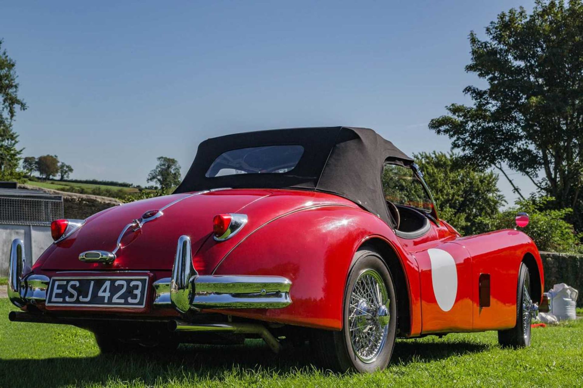 1956 Jaguar XK140 SE Roadster A matching-numbers, restored 'Special Equipment' roadster. - Image 29 of 98