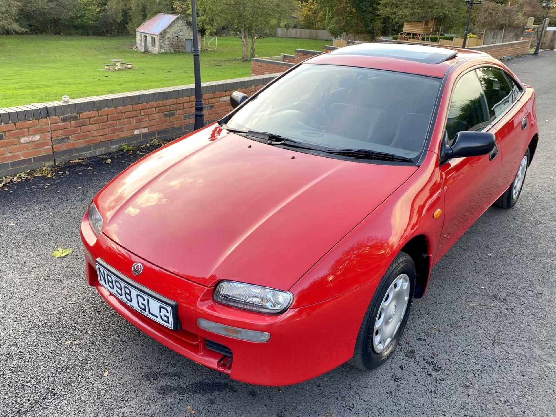 1996 Mazda 323F *** NO RESERVE *** - Image 4 of 76