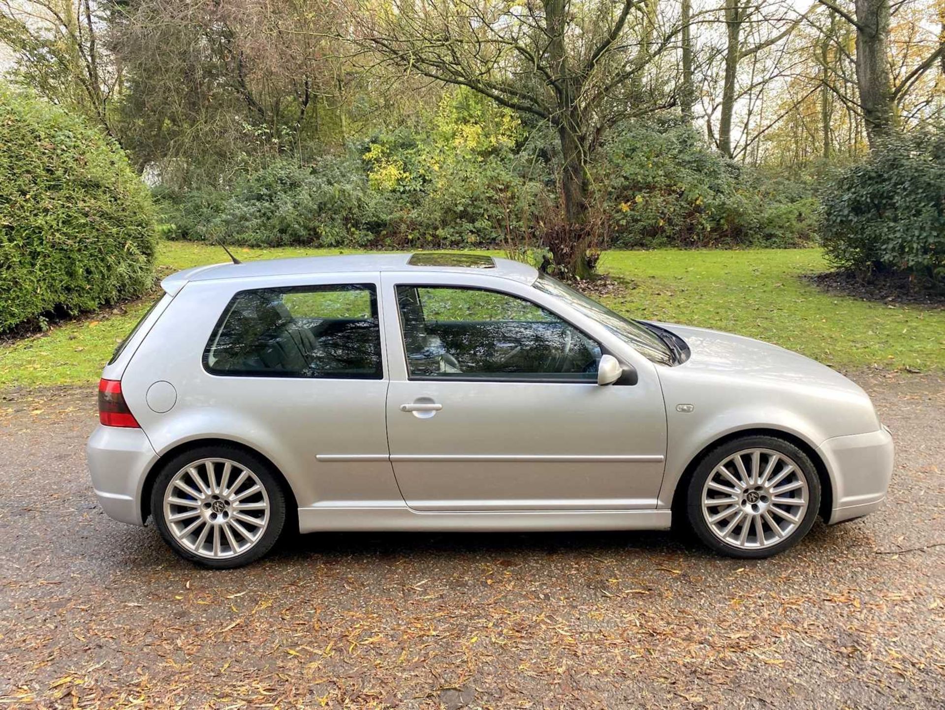 2003 Volkswagen Golf R32 In current ownership for sixteen years - Image 13 of 94