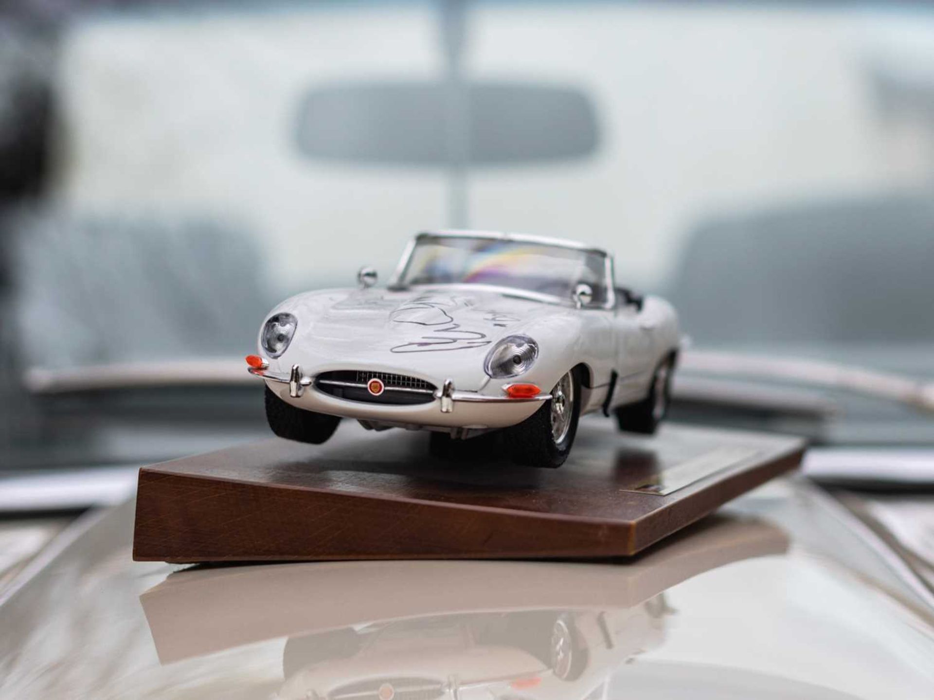 1973 Jaguar E-Type V12 Roadster As seen in Only Fools and Horses - Image 77 of 105