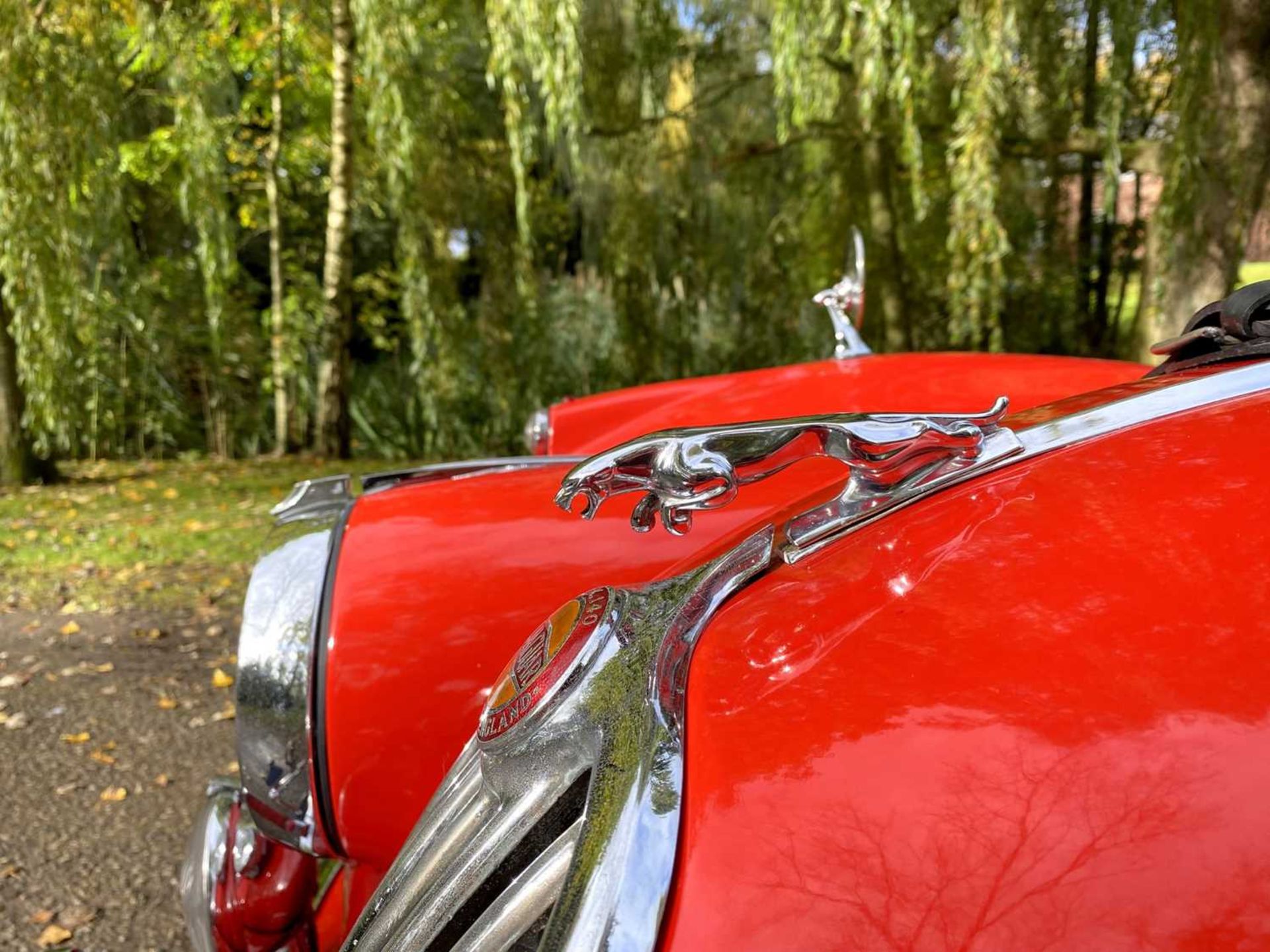 1956 Jaguar XK140 SE Roadster A matching-numbers, restored 'Special Equipment' roadster. - Image 71 of 98