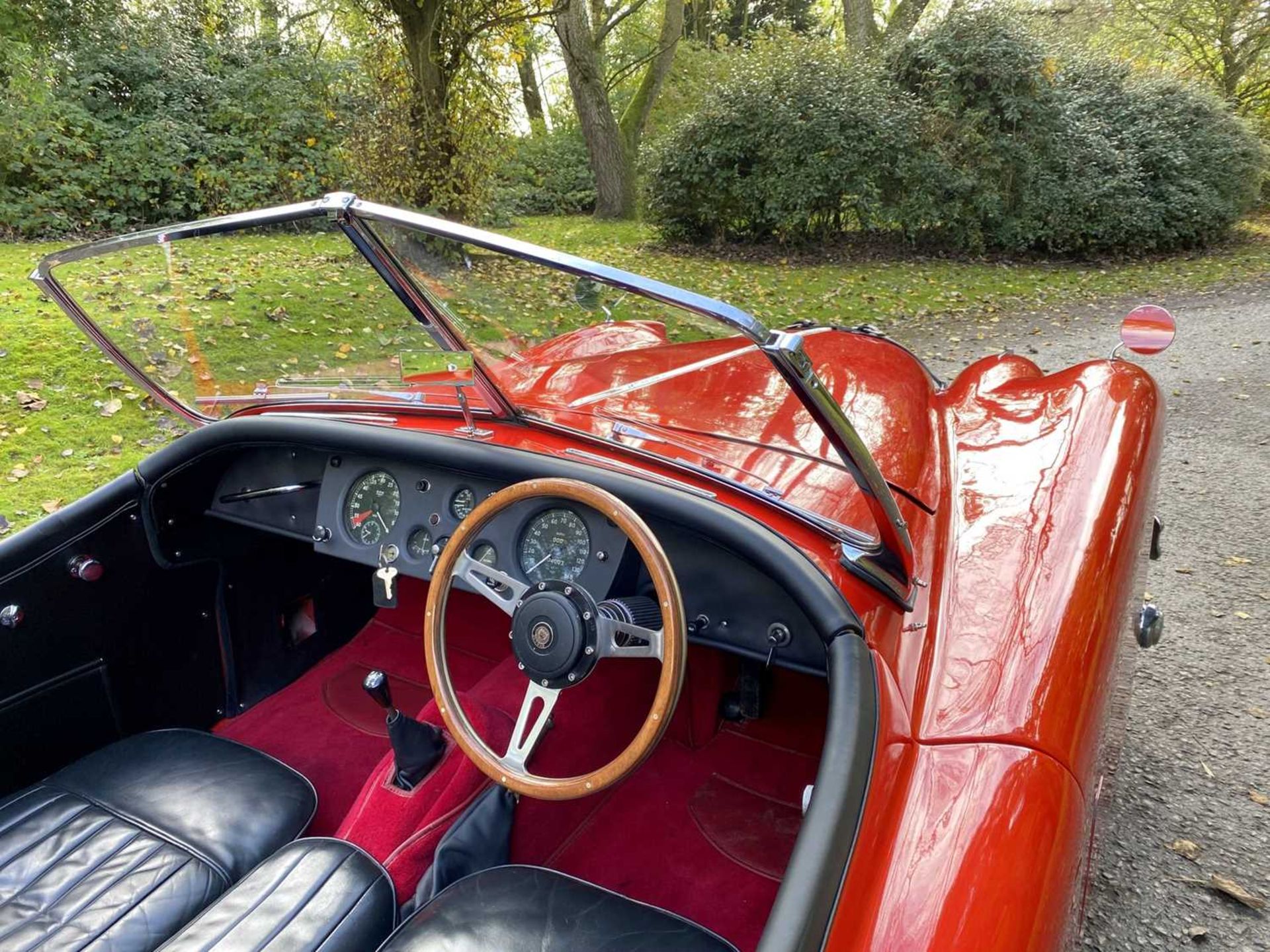 1956 Jaguar XK140 SE Roadster A matching-numbers, restored 'Special Equipment' roadster. - Image 46 of 98