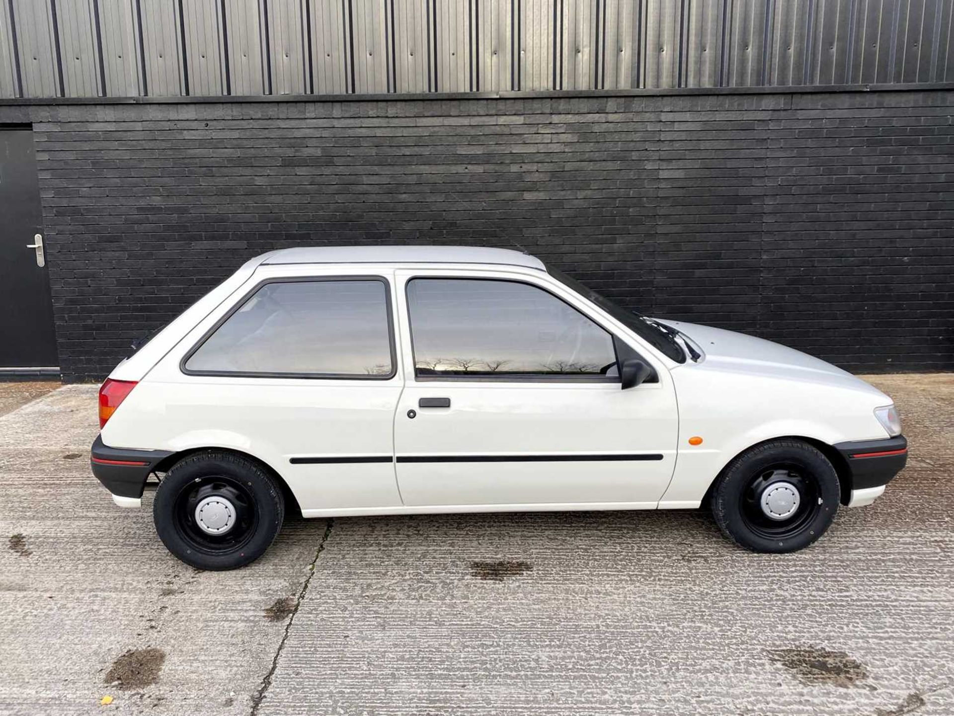 1996 Ford Fiesta Classic Only 18,000 miles - Image 9 of 65