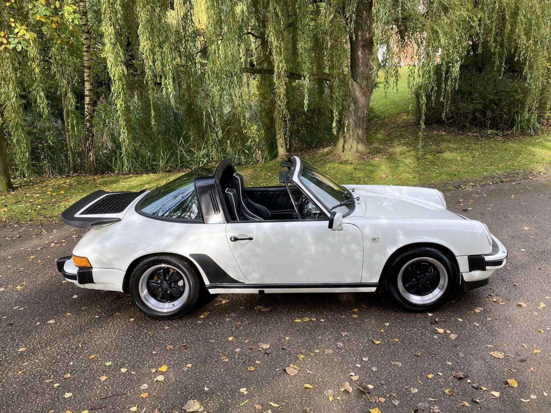 1985 Porsche Carrera 3.2 Targa Only 76,000 miles - Image 17 of 96