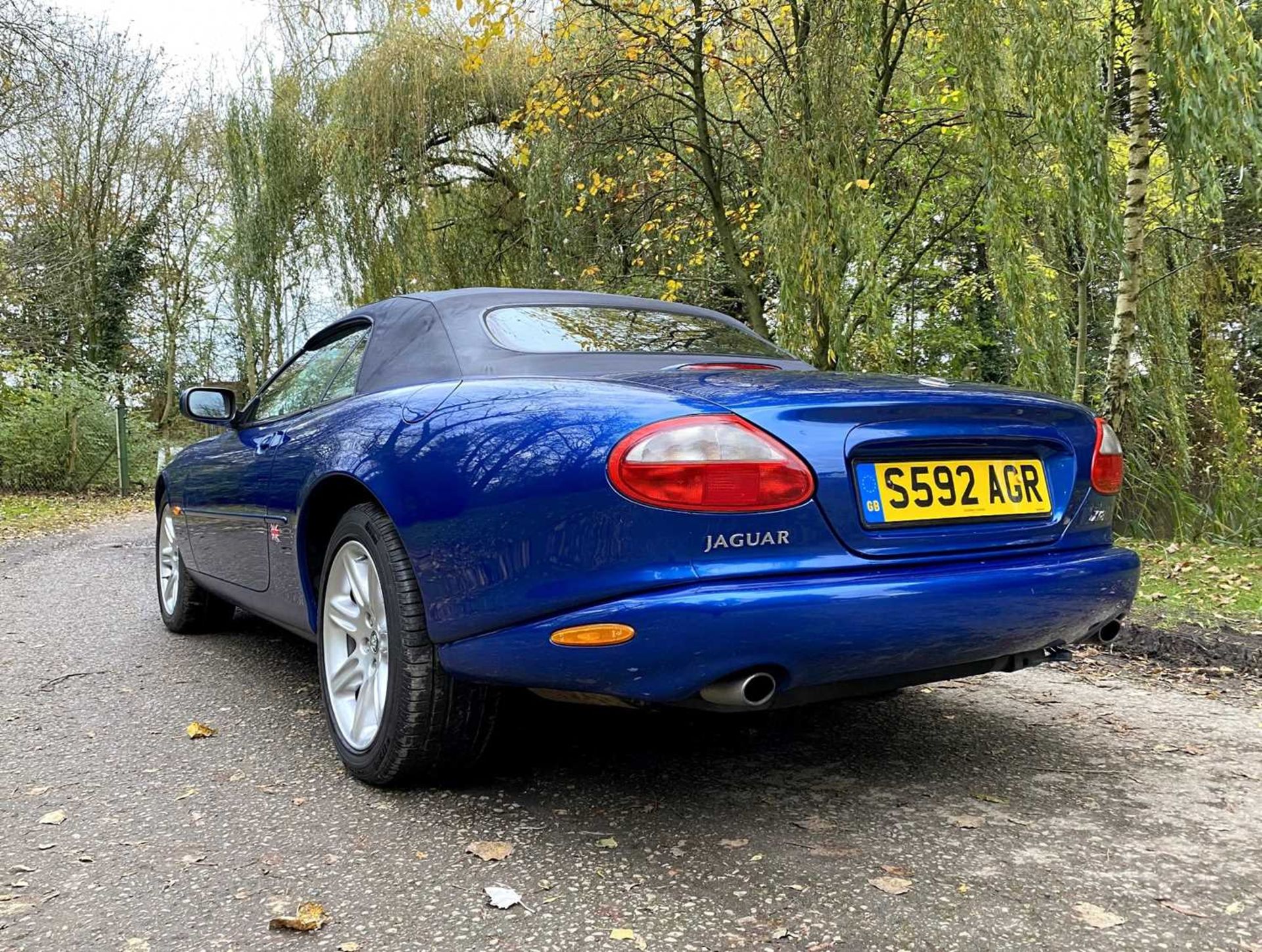 1998 Jaguar XK8 Convertible *** NO RESERVE *** - Image 35 of 100