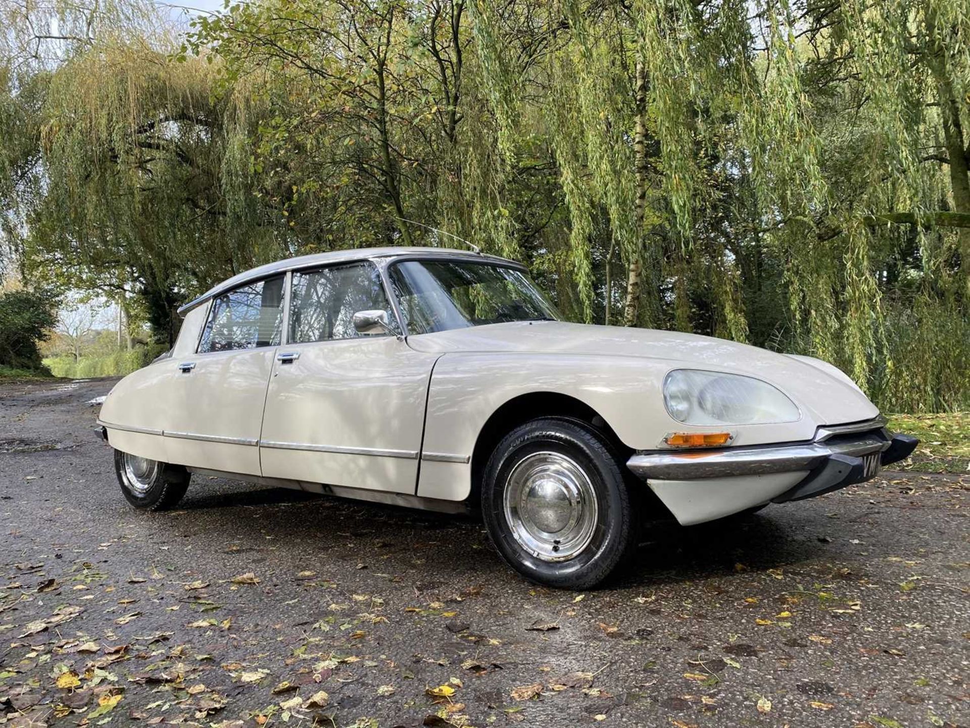 1971 Citroën DS21 Recently completed a 2,000 mile European grand tour - Image 9 of 100