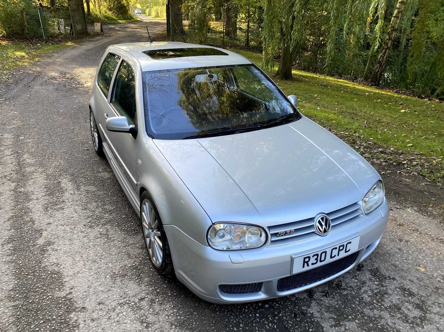 2003 Volkswagen Golf R32 - Image 7 of 79