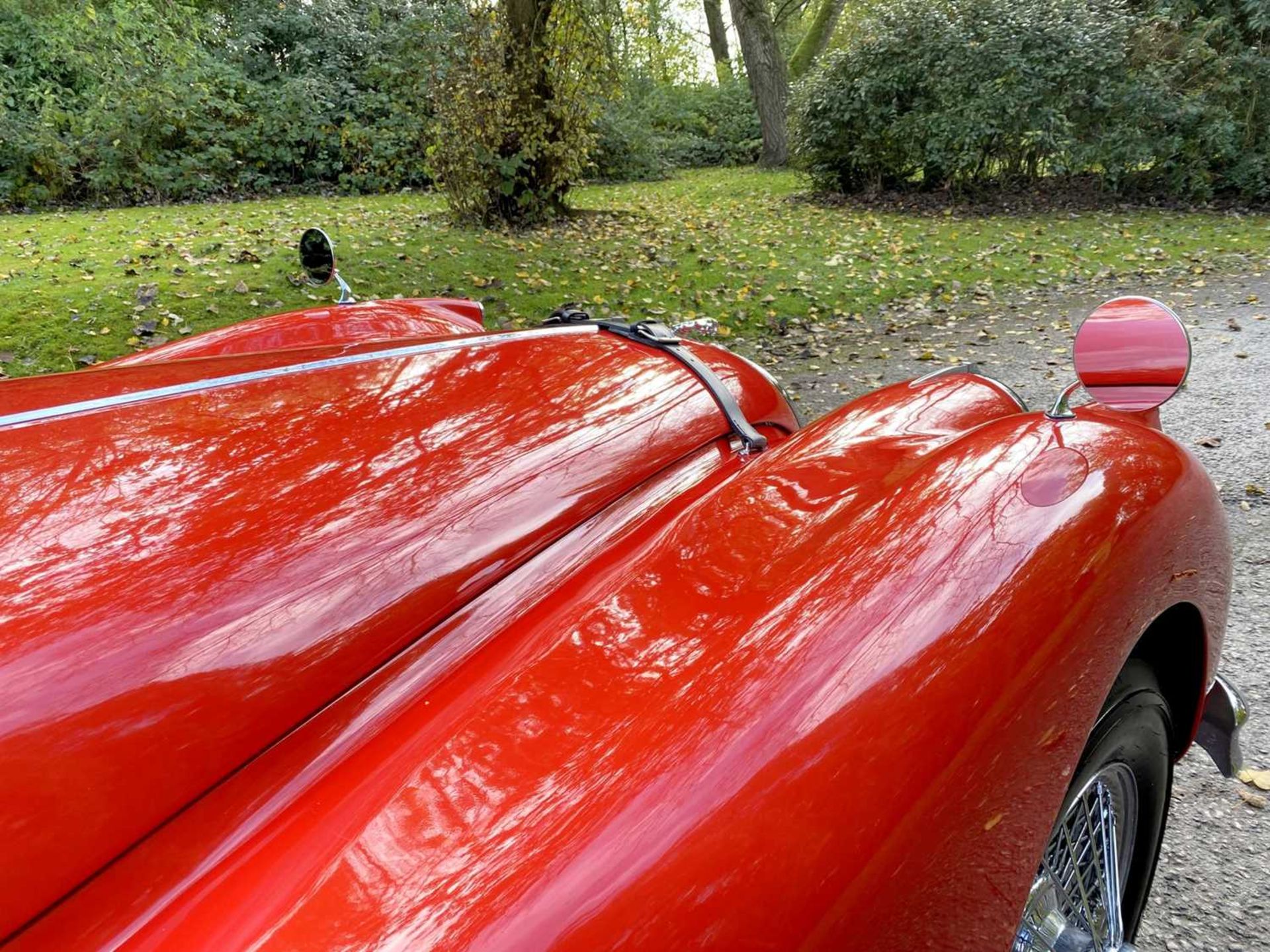 1956 Jaguar XK140 SE Roadster A matching-numbers, restored 'Special Equipment' roadster. - Image 77 of 98