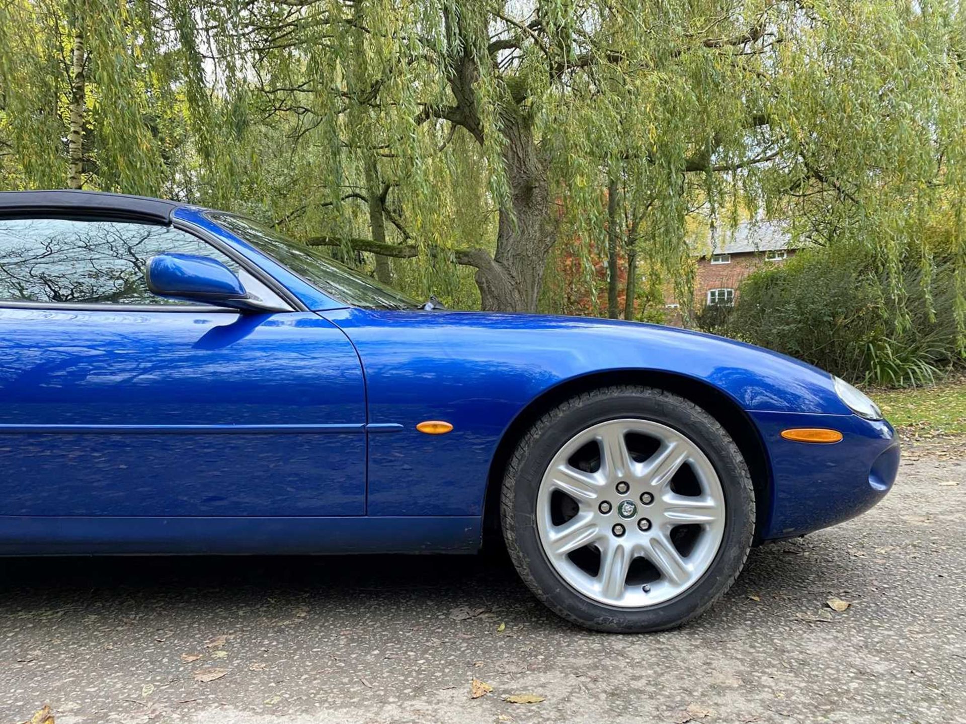 1998 Jaguar XK8 Convertible *** NO RESERVE *** - Image 71 of 100