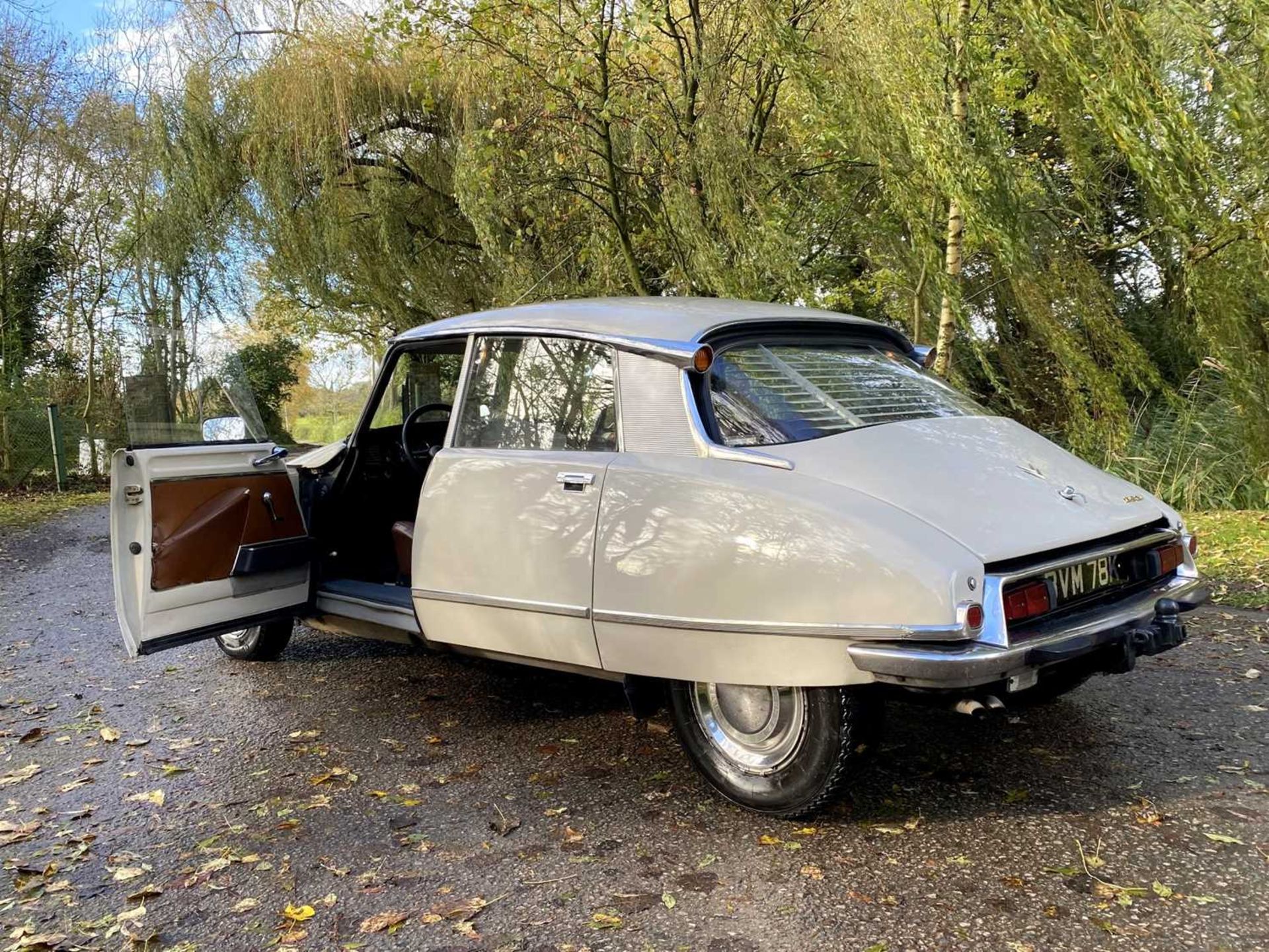 1971 Citroën DS21 Recently completed a 2,000 mile European grand tour - Image 31 of 100