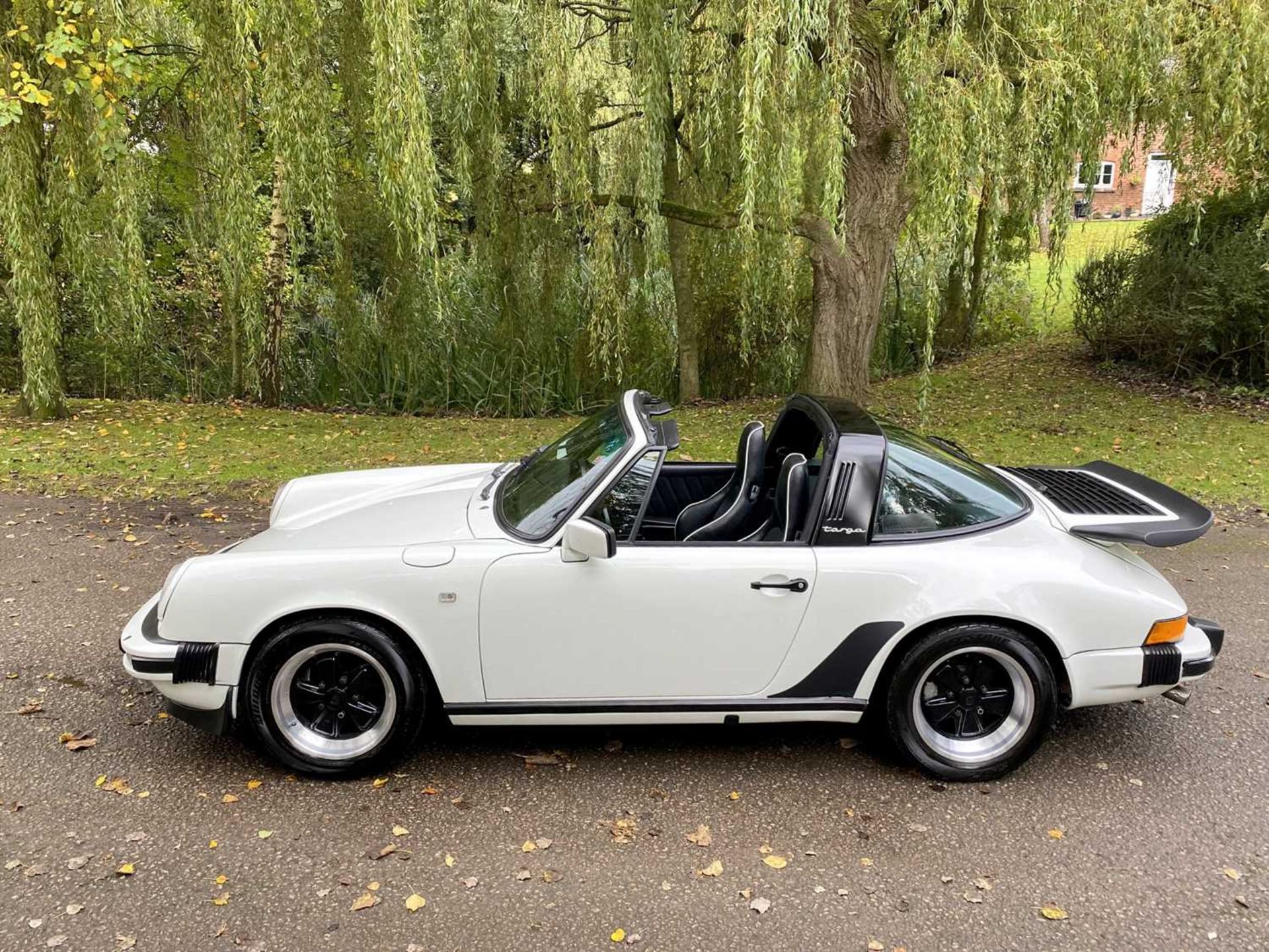 1985 Porsche Carrera 3.2 Targa Only 76,000 miles - Image 18 of 96