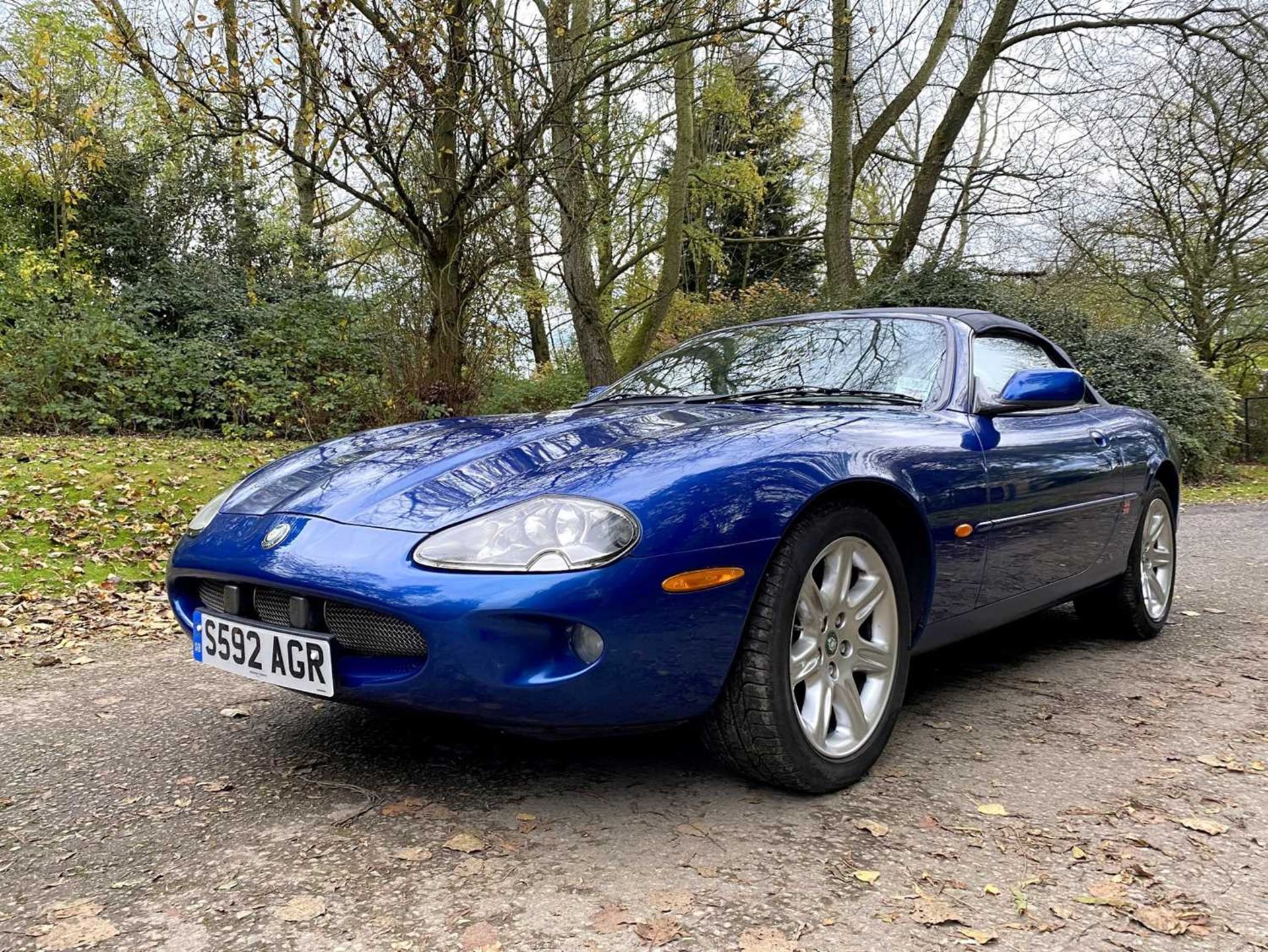 1998 Jaguar XK8 Convertible *** NO RESERVE *** - Image 4 of 100