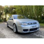 2003 Volkswagen Golf R32