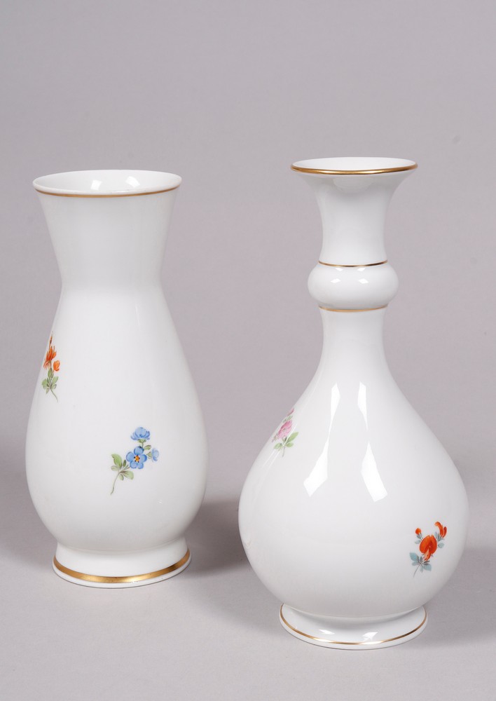 2 vases, Meissen, 20th C. - Image 2 of 3