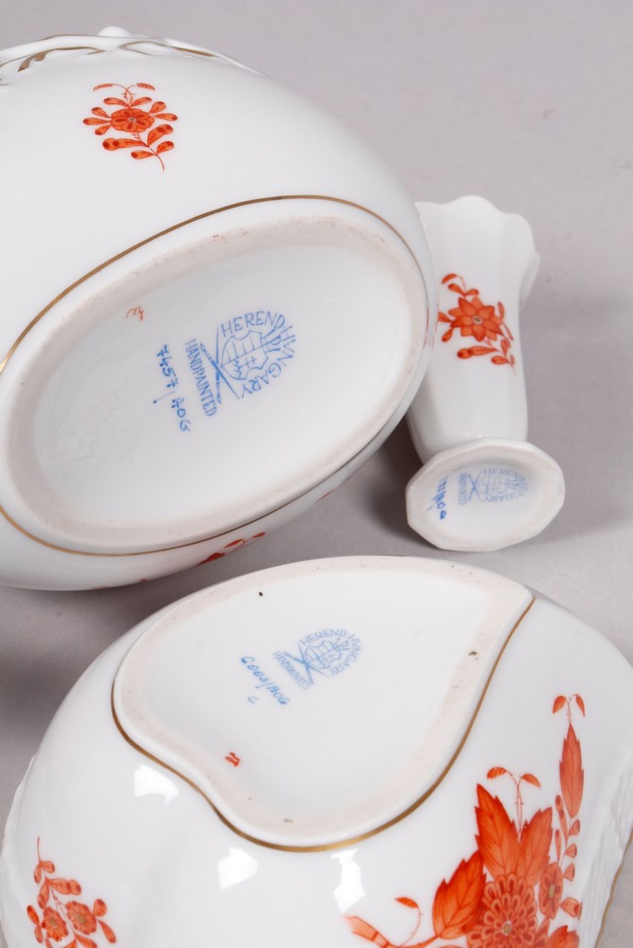 Mixed lot of porcelain, Herend, Hungary, decor "Apponyi orange", 20th C. - Image 3 of 4