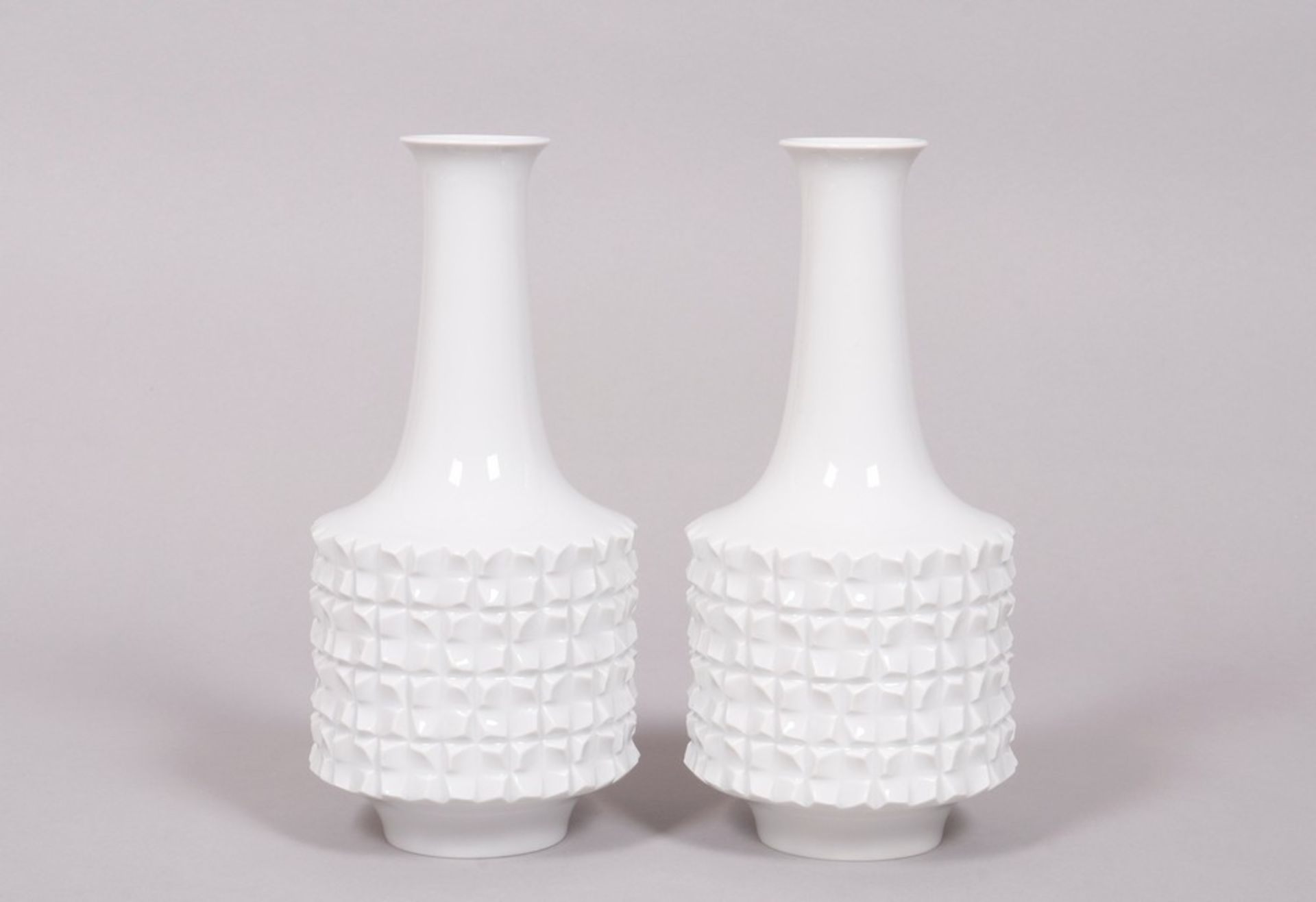 Pair of vases, design Ludwig Zepner (1965) for Meissen, 20th C. 