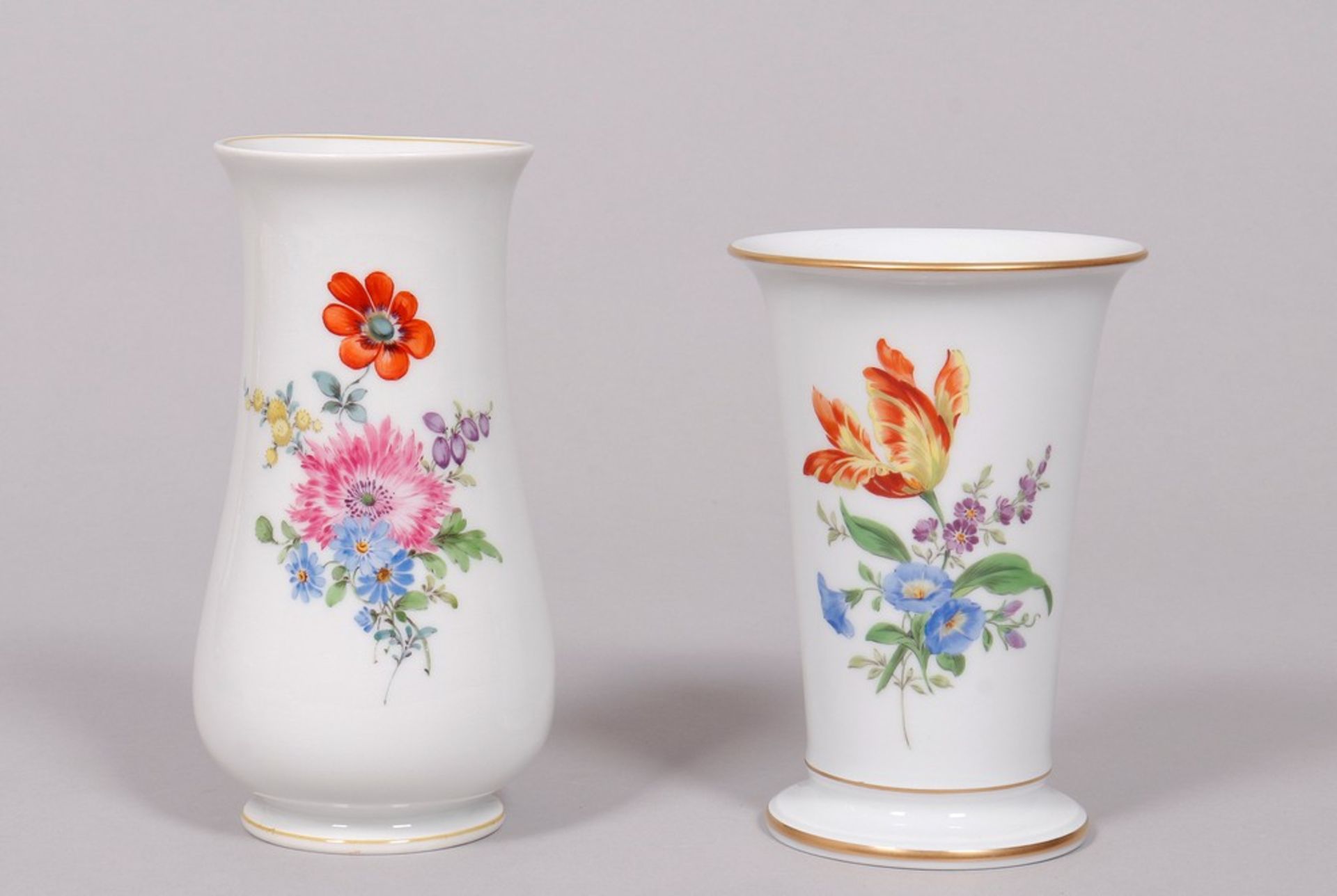 Zwei Vasen, Meissen, Dekor "Deutsche Blume", 20. Jh.