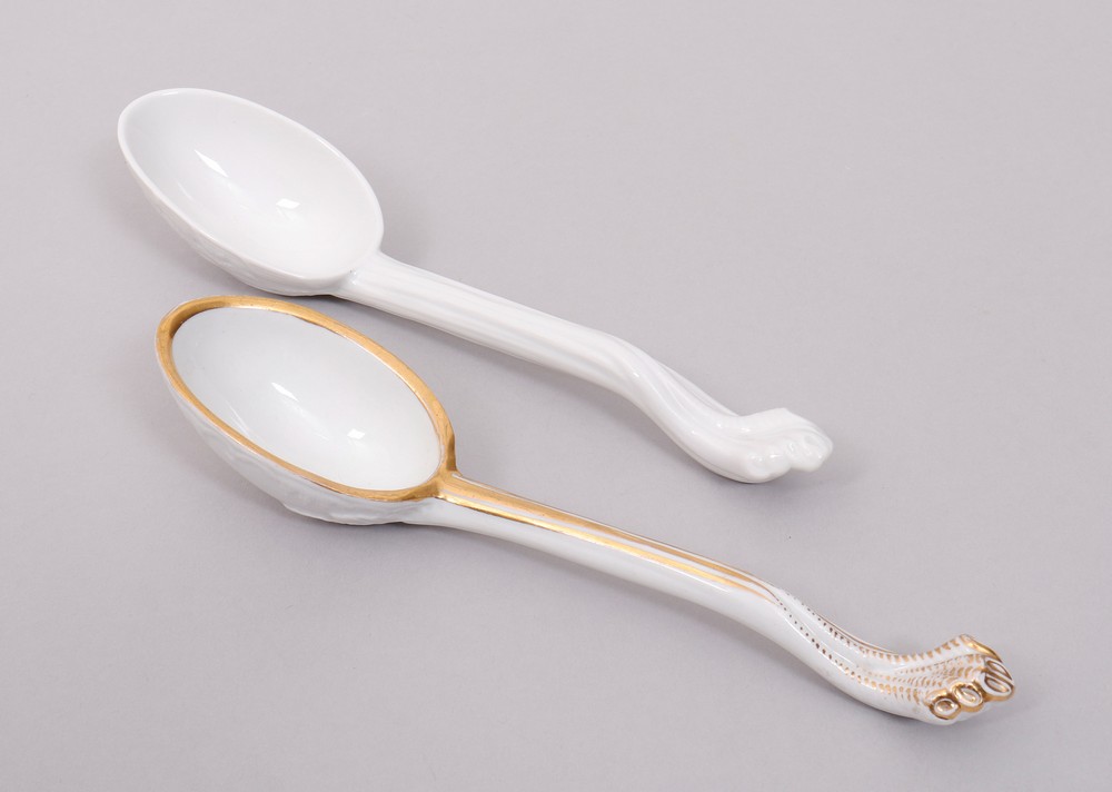 2 spoons, KPM Berlin, 1st half 20th C.