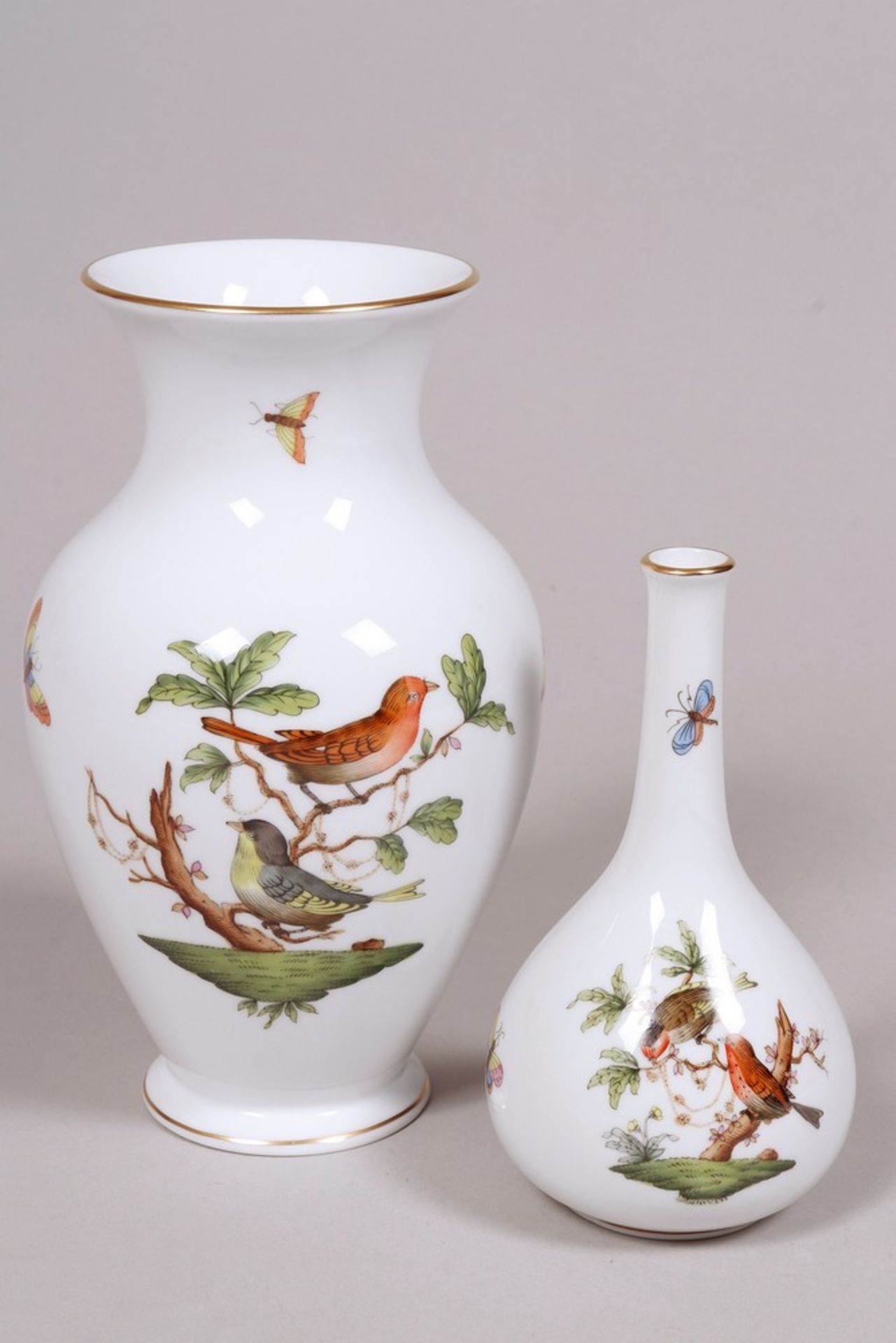 Zwei Vasen, Herend, Ungarn, Dekor "Rothschild", 2.H. 20.Jh.