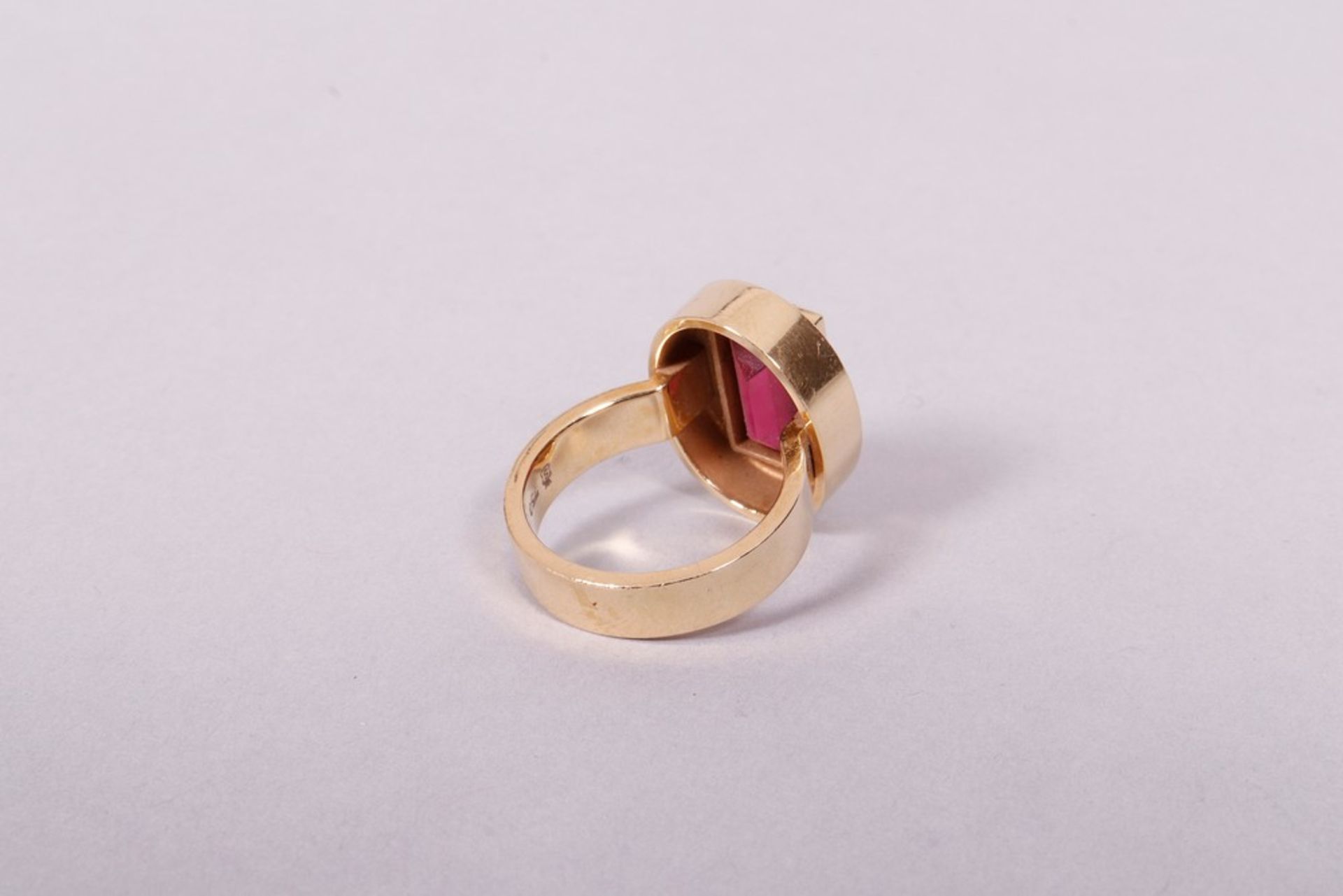 Ring with an oval structure, 750 gold, manufacturer Sack, Lübeck - Image 3 of 4