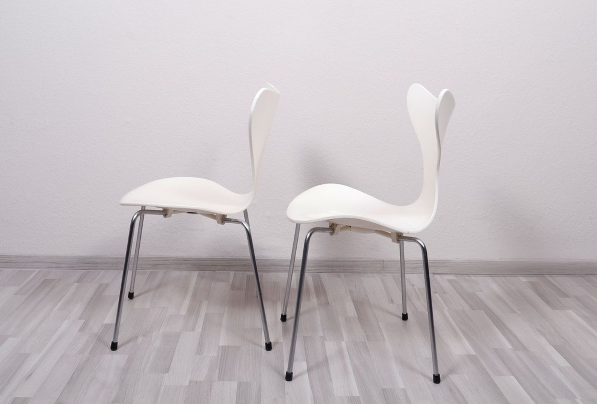 2 chairs, design Arne Jacobsen for Fritz Hansen, 1960s - Image 4 of 5