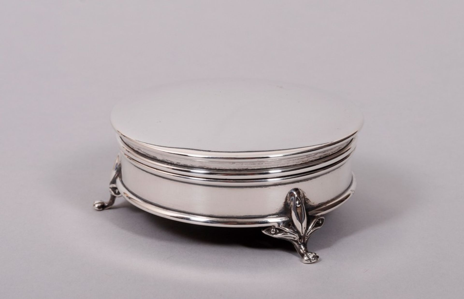 Small lidded box, 925 silver, Mappin & Webb, Birmingham, c. 1918