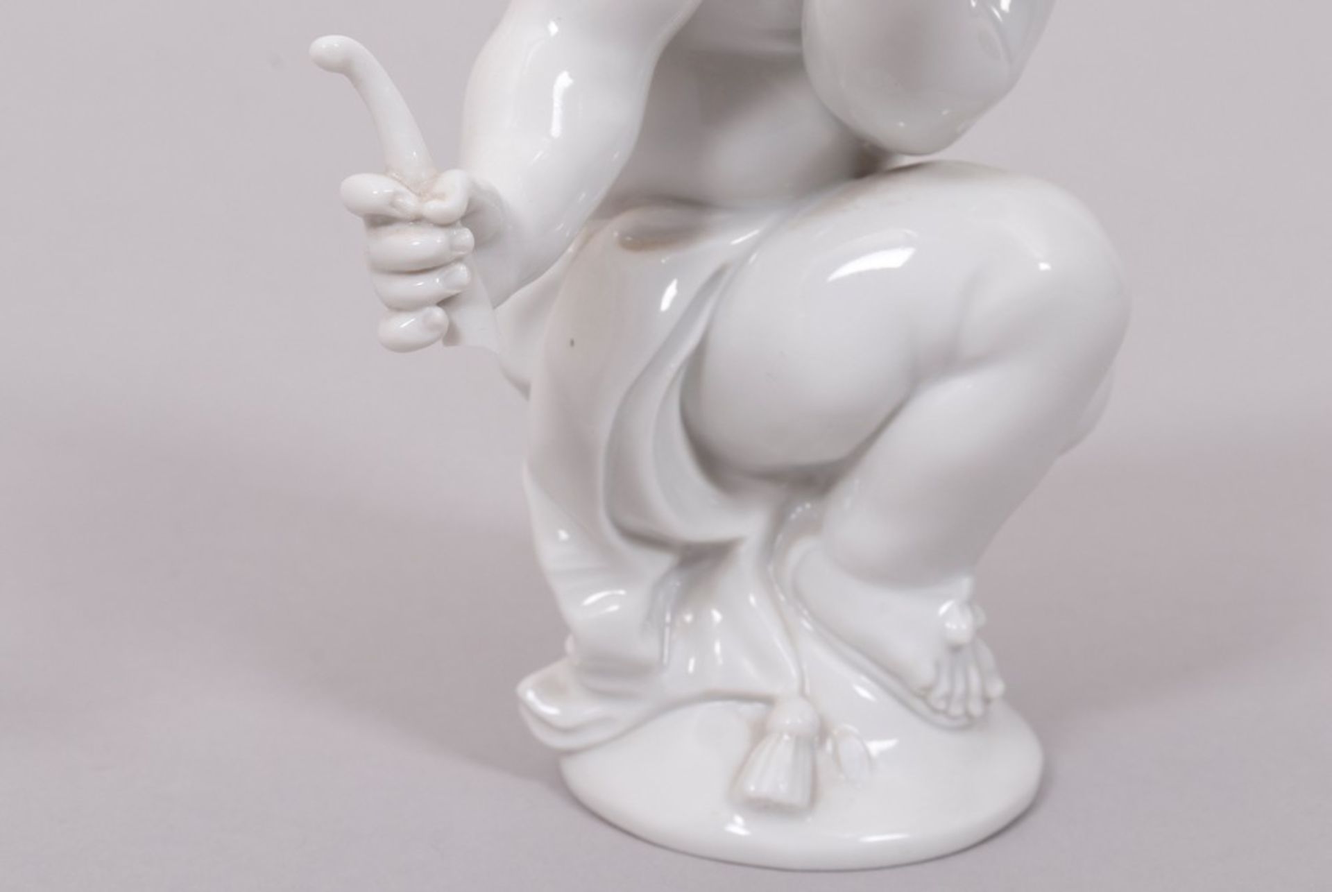 Cupid, design Paul Scheurich (1883, New York City - 1945, Brandenburg) for Meissen, 20th C. - Image 4 of 5