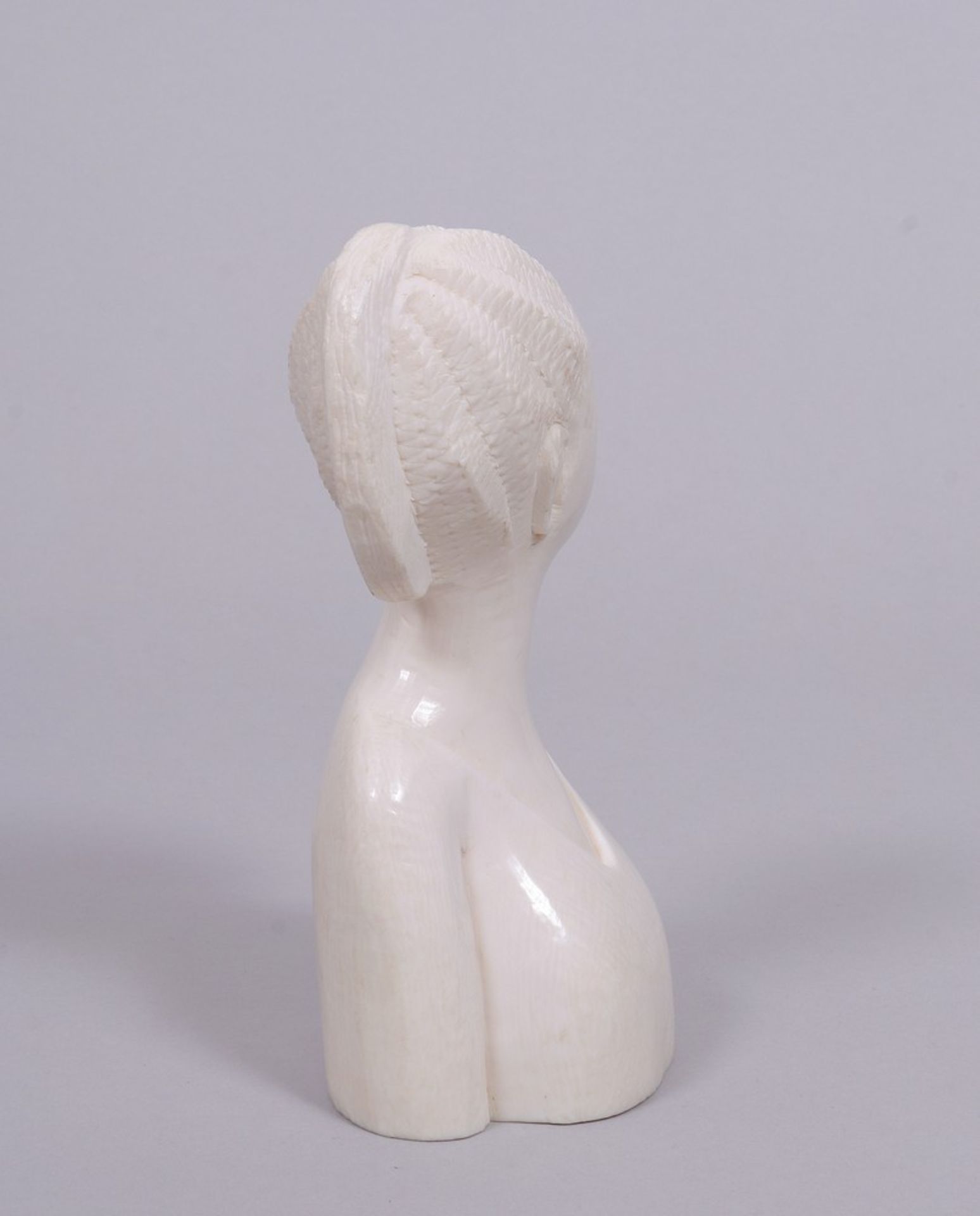 Bust, Africa, 20th C., carved ivory - Image 3 of 5