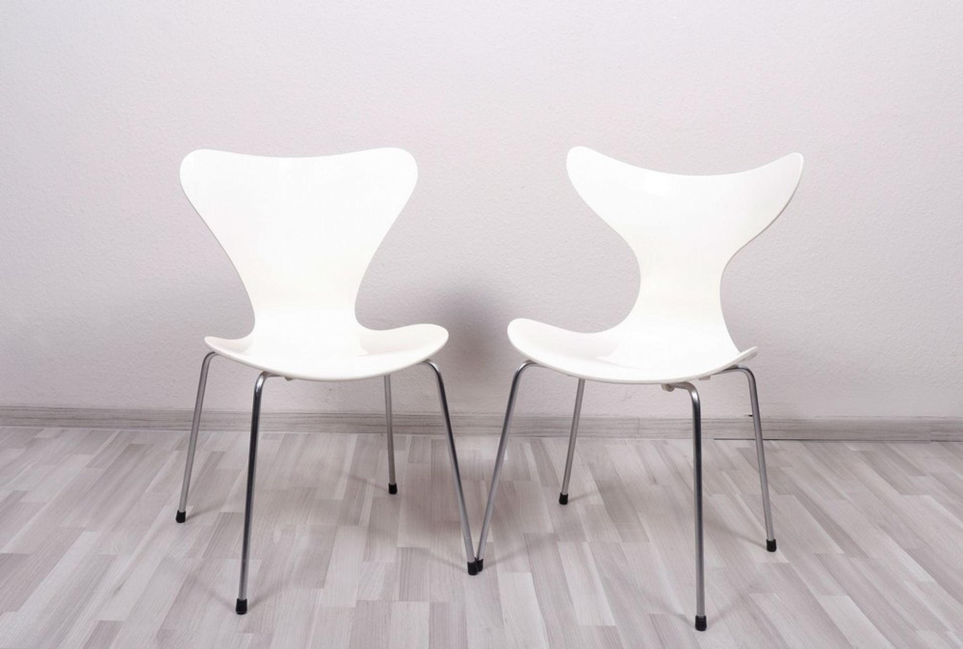2 chairs, design Arne Jacobsen for Fritz Hansen, 1960s