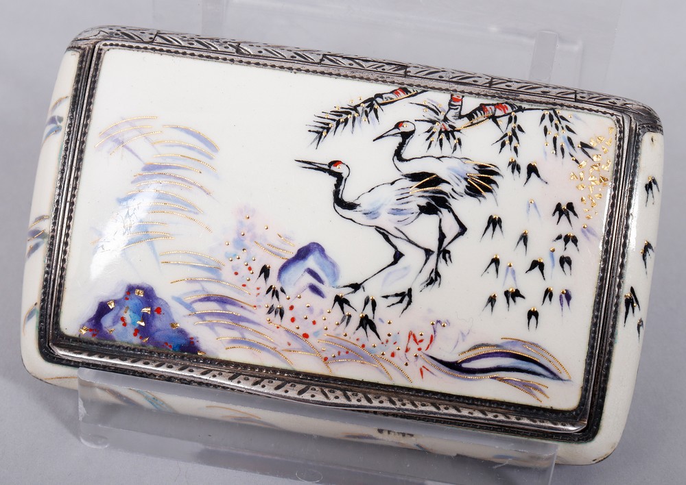 Small snuffbox, sterling silver/enamel, Japan, mid 20th C. - Image 3 of 6