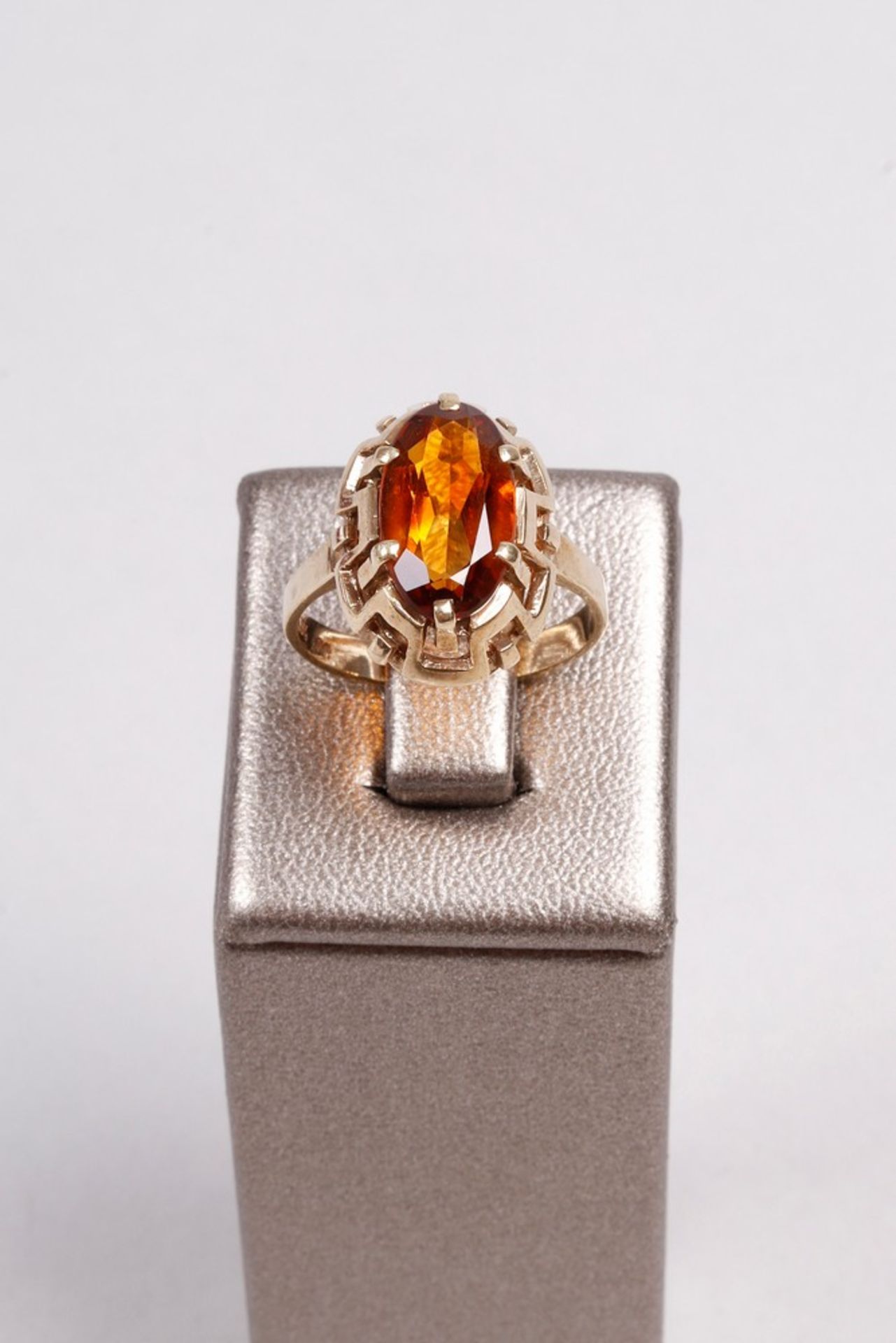 Ring with honey yellow citrine, 333 GG - Image 2 of 5