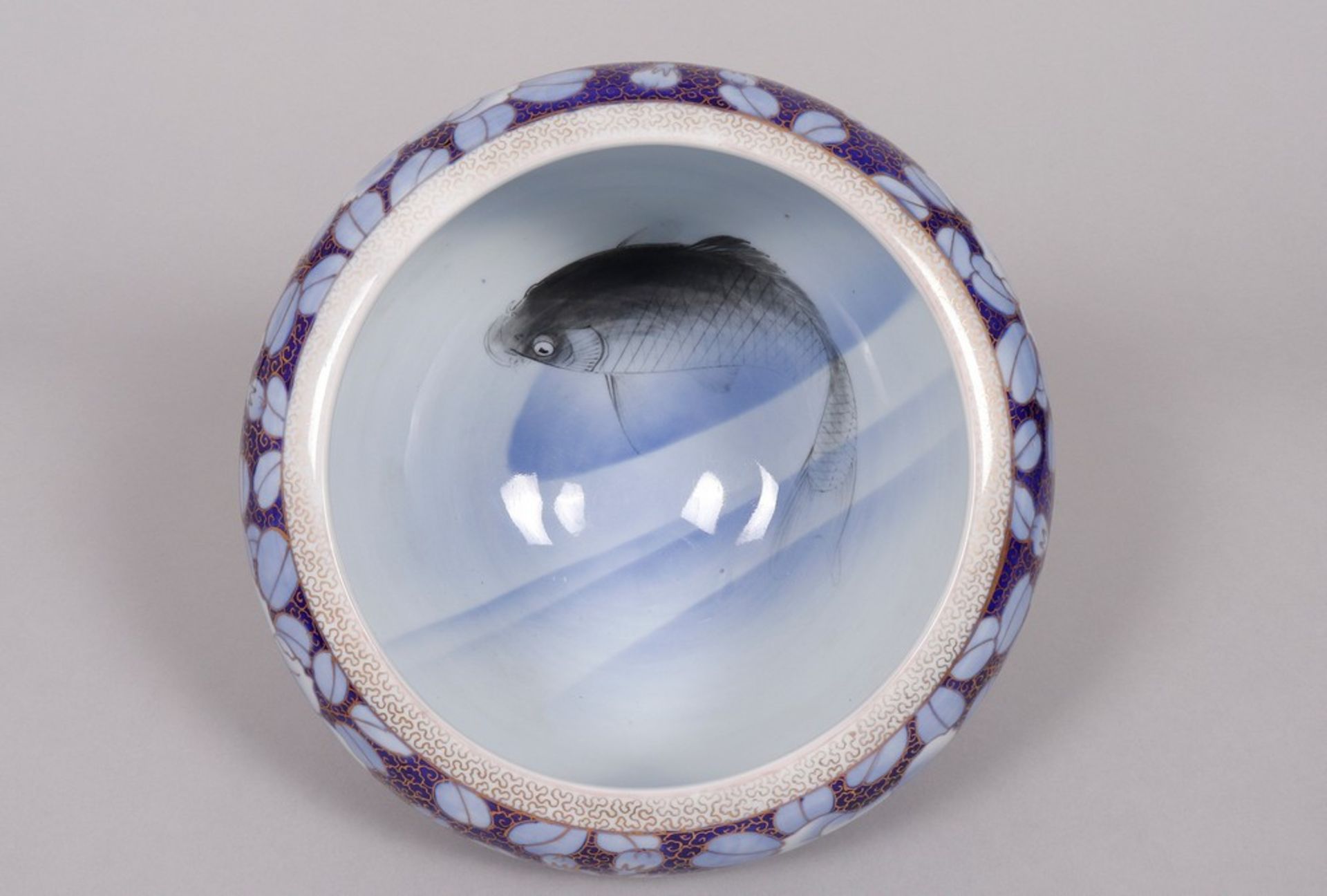 Cachepot, so-called "Fish Bowl", Fukagawa, Japan, c. 1900/20 - Image 2 of 3