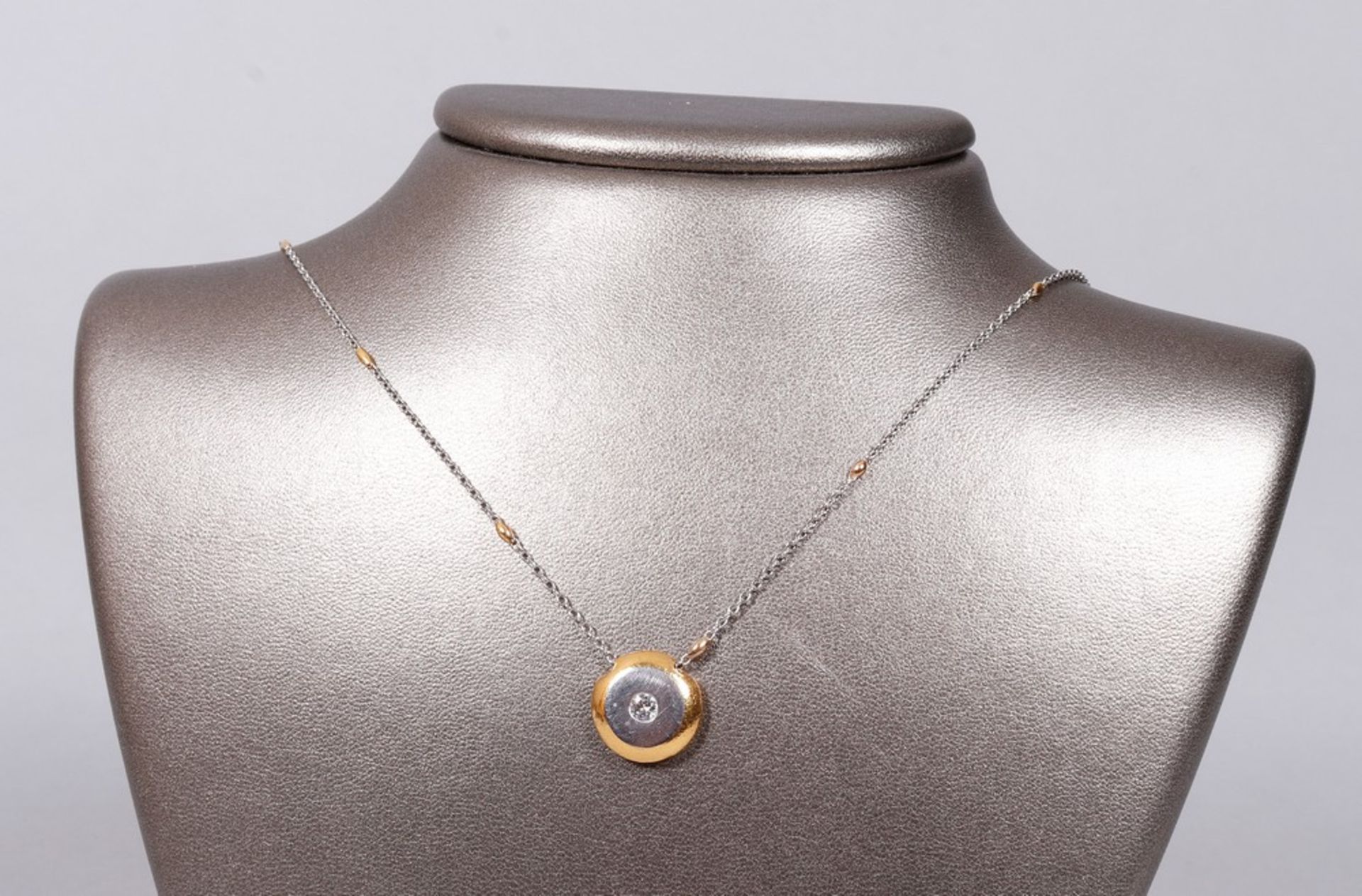 Necklace, pendant on chain, 950 platinum and fine gold, Niessing