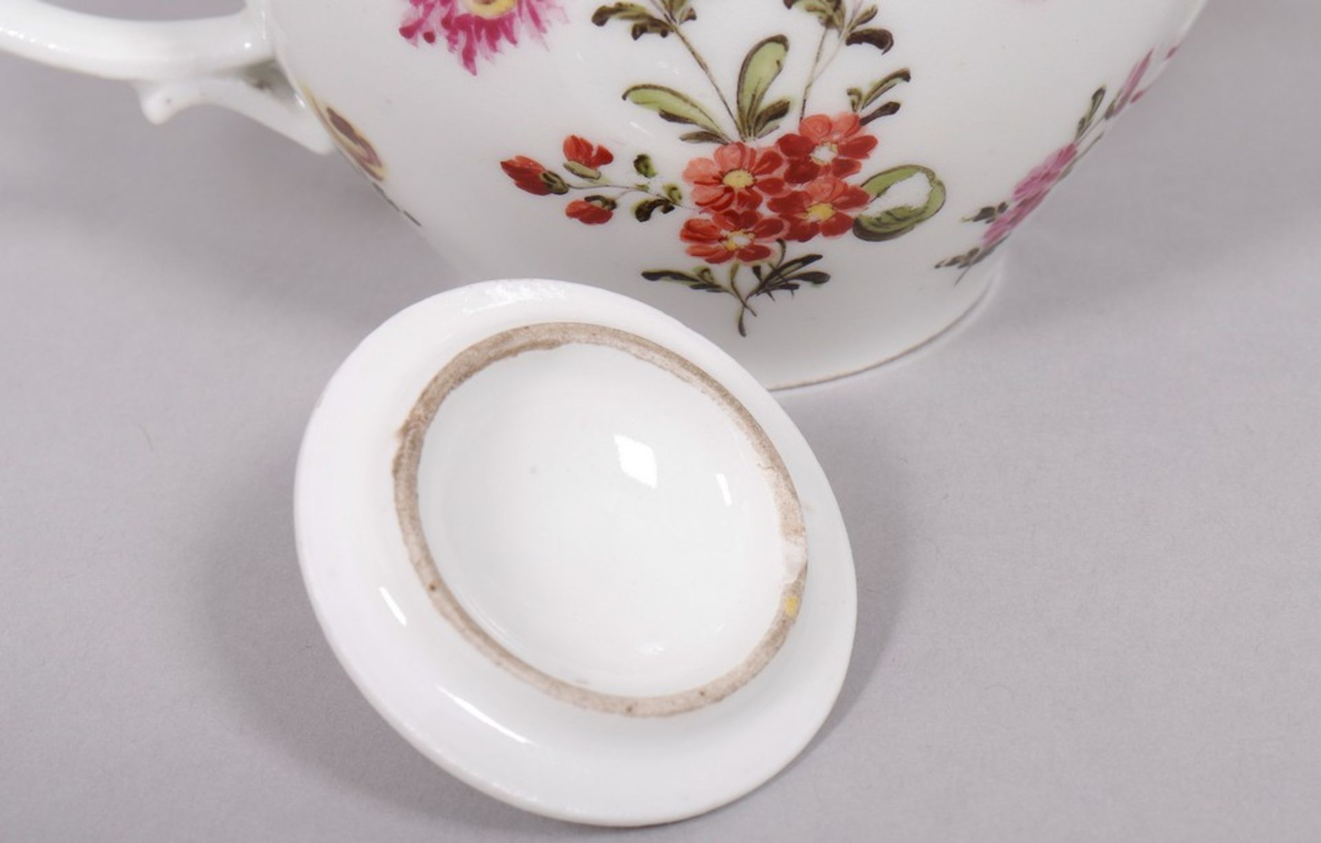 Miniature teapot, Wiener Porzellanmanufaktur (Kaiserlich privilegierte Porcellain Fabrique), c. 177 - Image 6 of 6