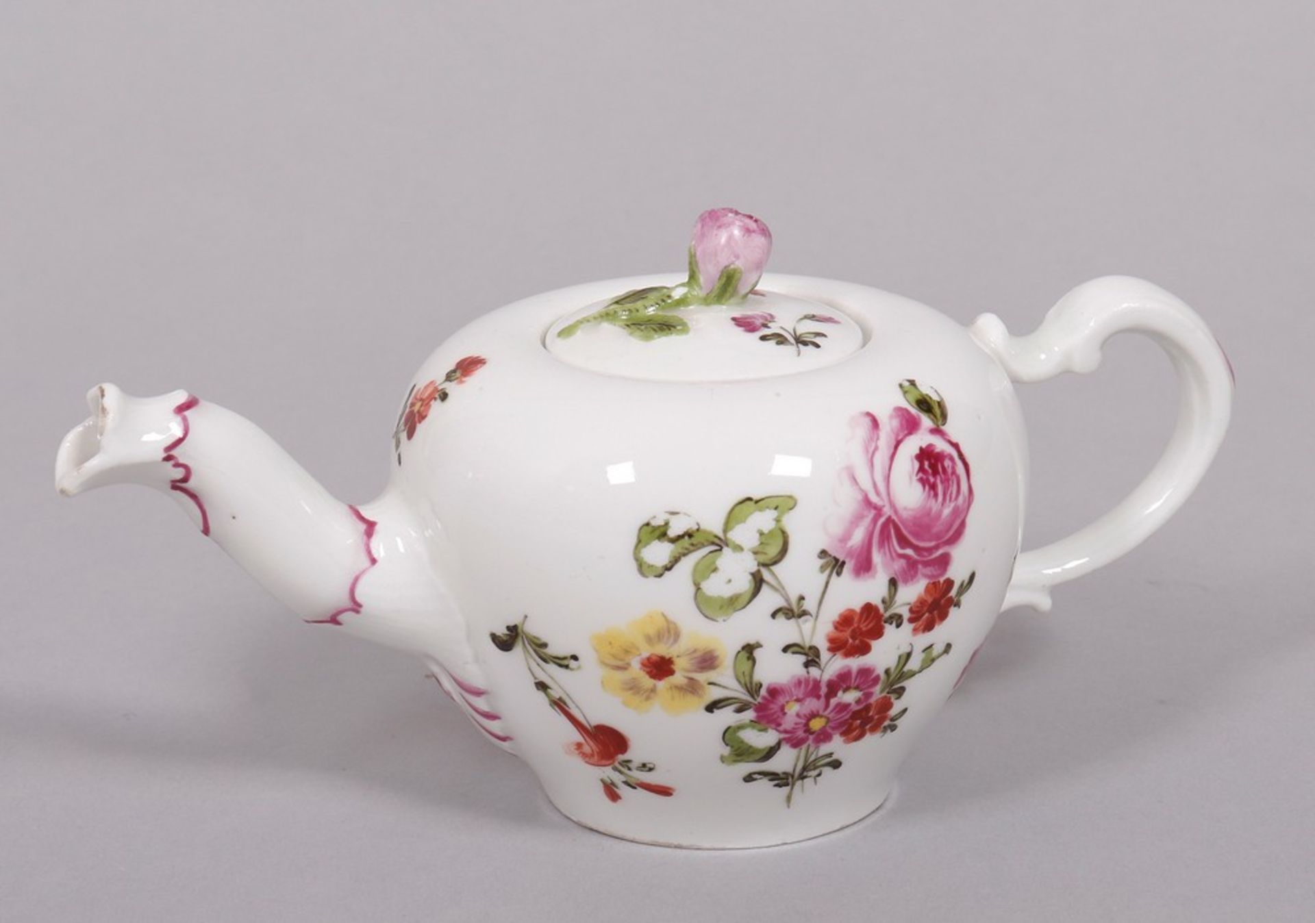 Miniature teapot, Wiener Porzellanmanufaktur (Kaiserlich privilegierte Porcellain Fabrique), c. 177
