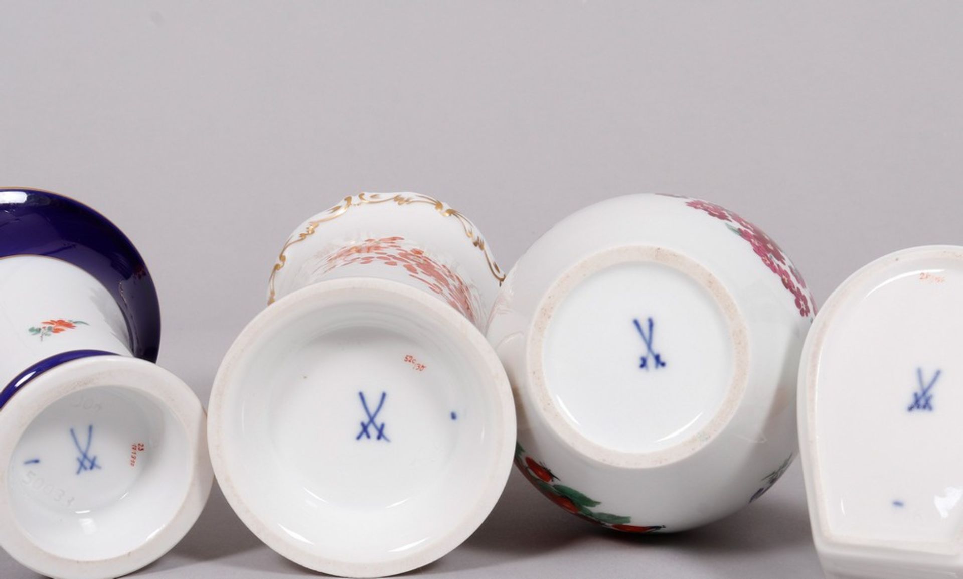 Mixed lot of porcelain, Meissen, c. 1900/2nd half 20th C., 4 pieces - Image 4 of 4