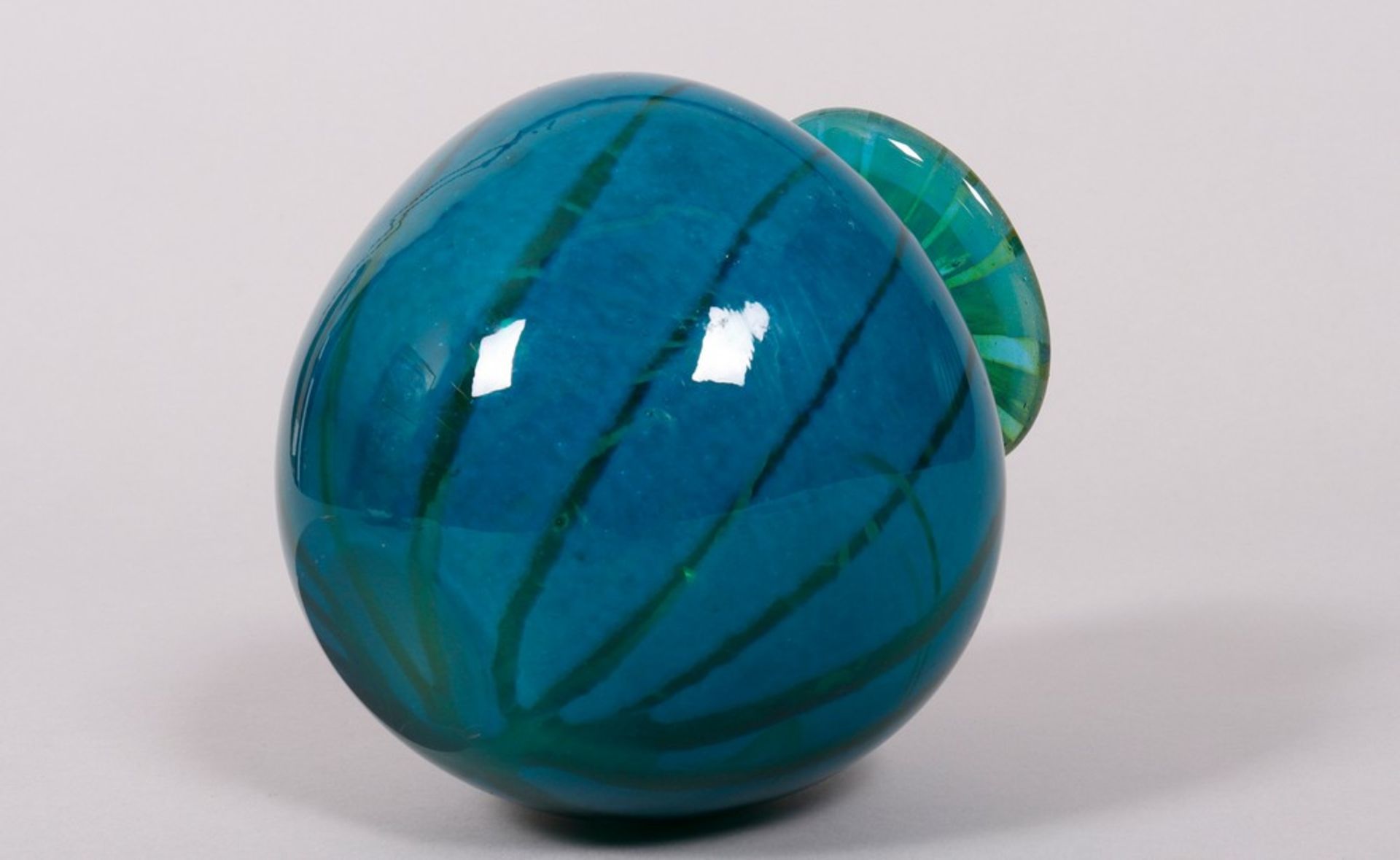 Globe vase, Mdina, Malta, 2nd half 20th C. - Image 4 of 4